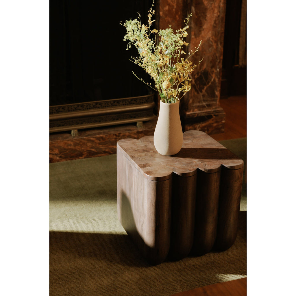 Moe's Home Punyo Punyo Accent Table Espresso Brown