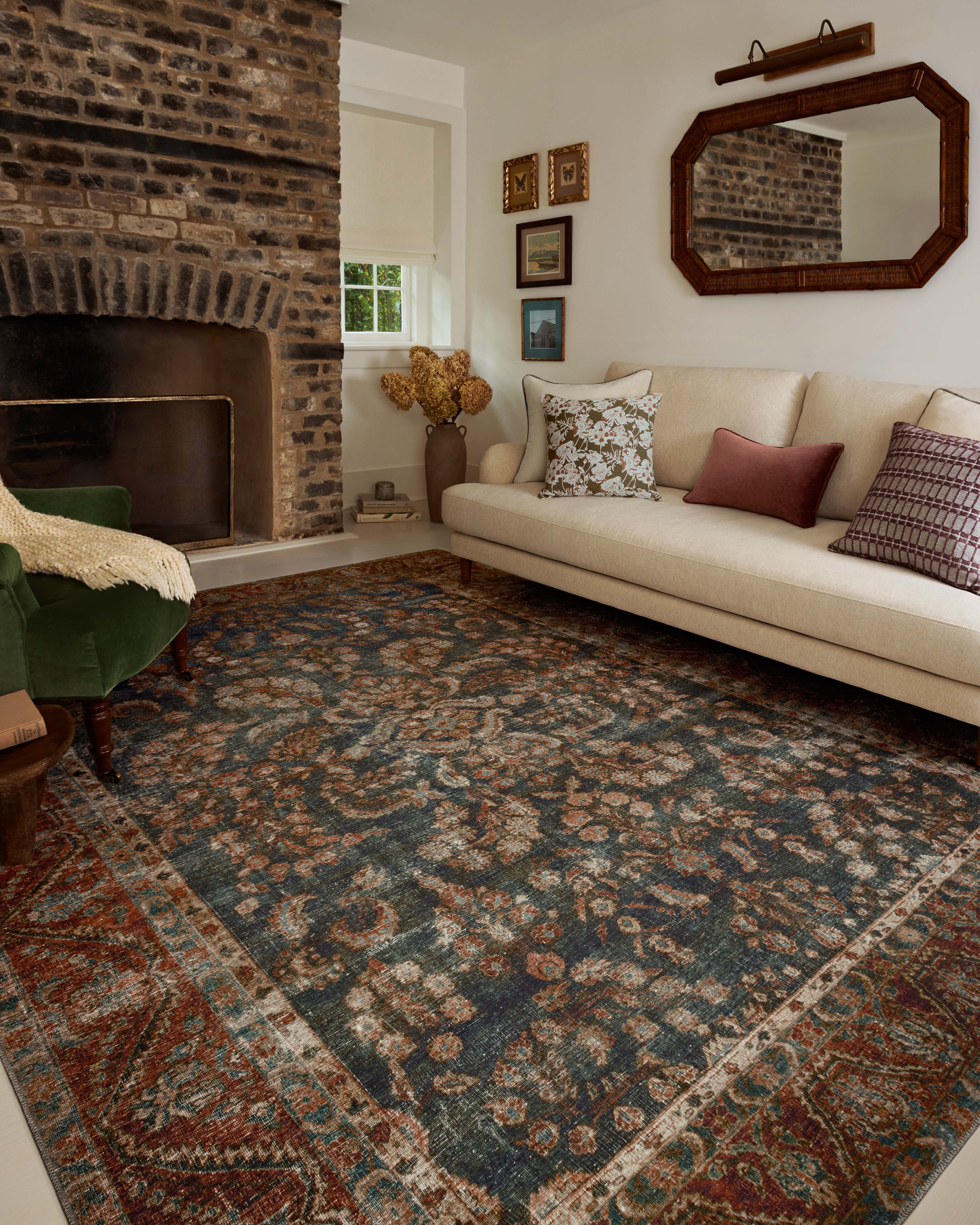 Chris Loves Julia x Loloi Jules Sample Rug