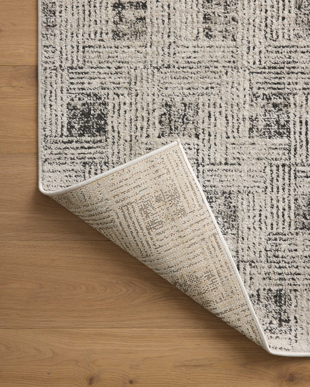 Loloi Kamala Sample Rug