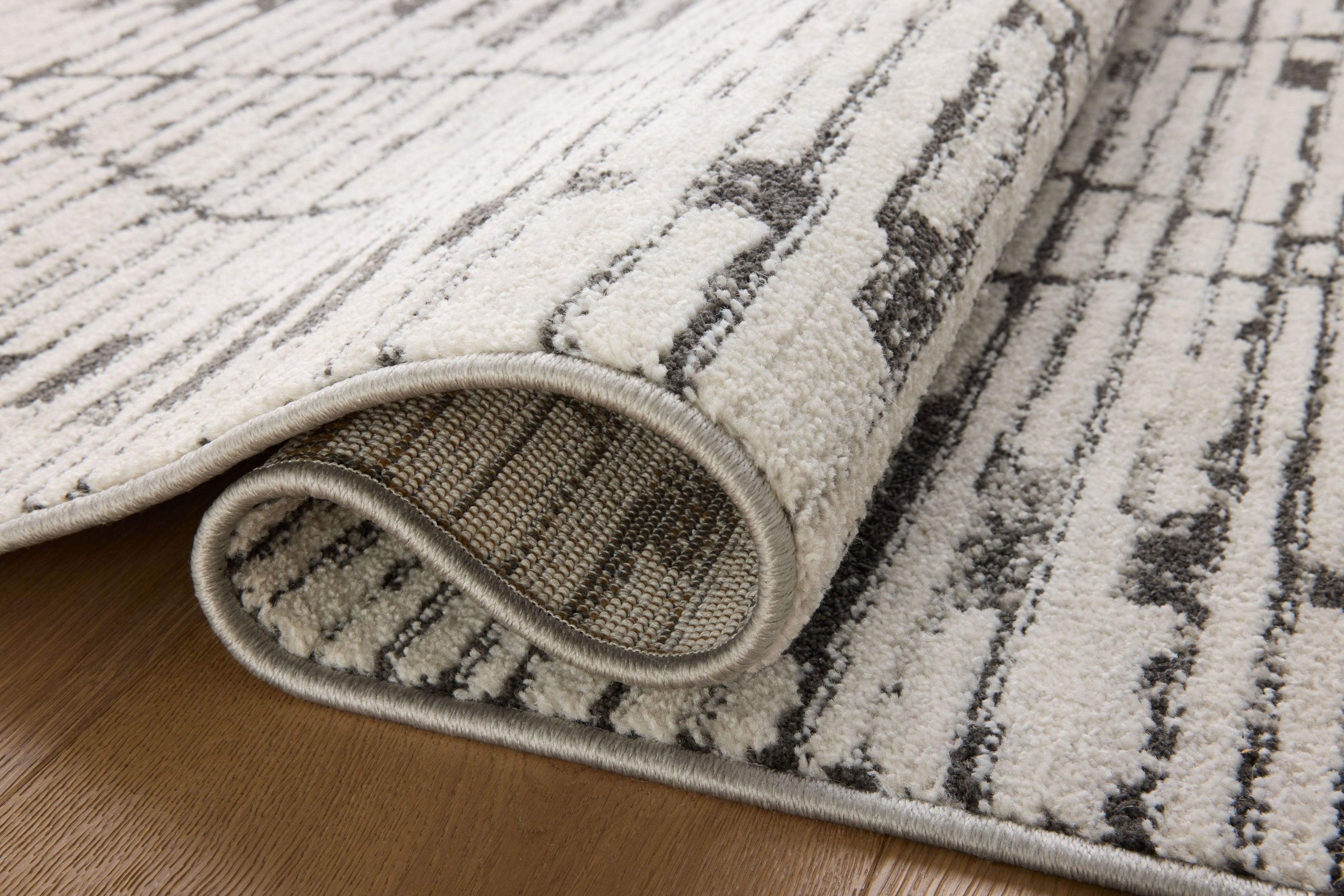 Loloi Kamala Accent Rug
