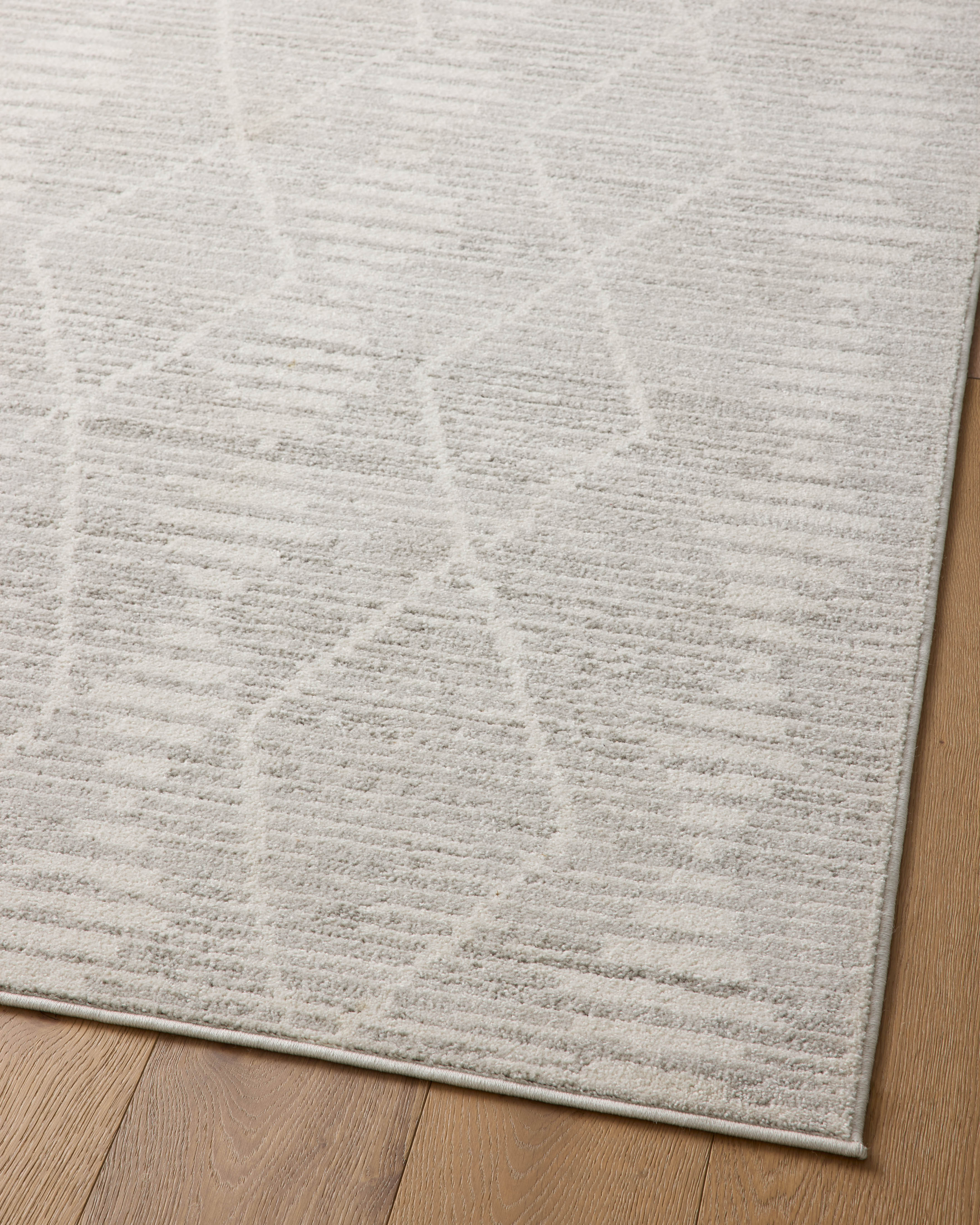Loloi Kamala Accent Rug