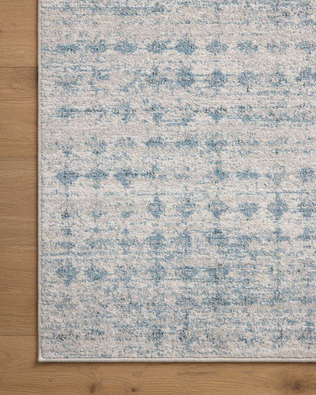 Loloi Kamala Accent Rug