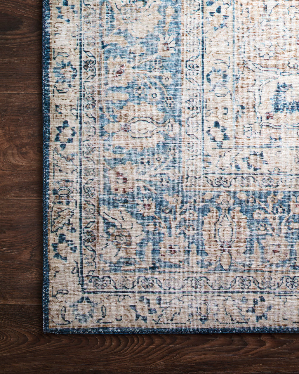 Loloi Layla Accent Rug