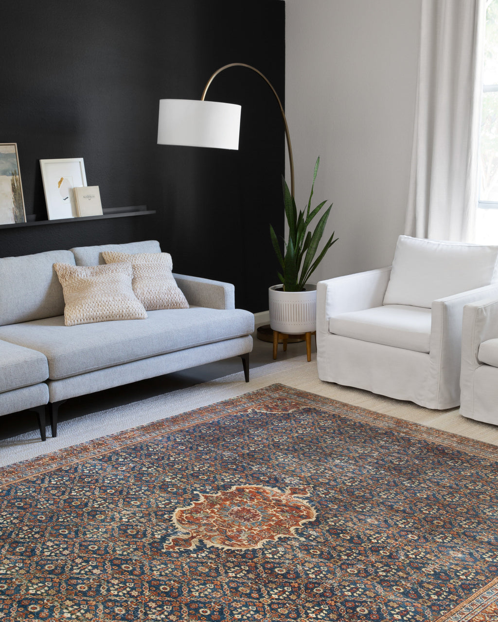 Loloi Layla Accent Rug
