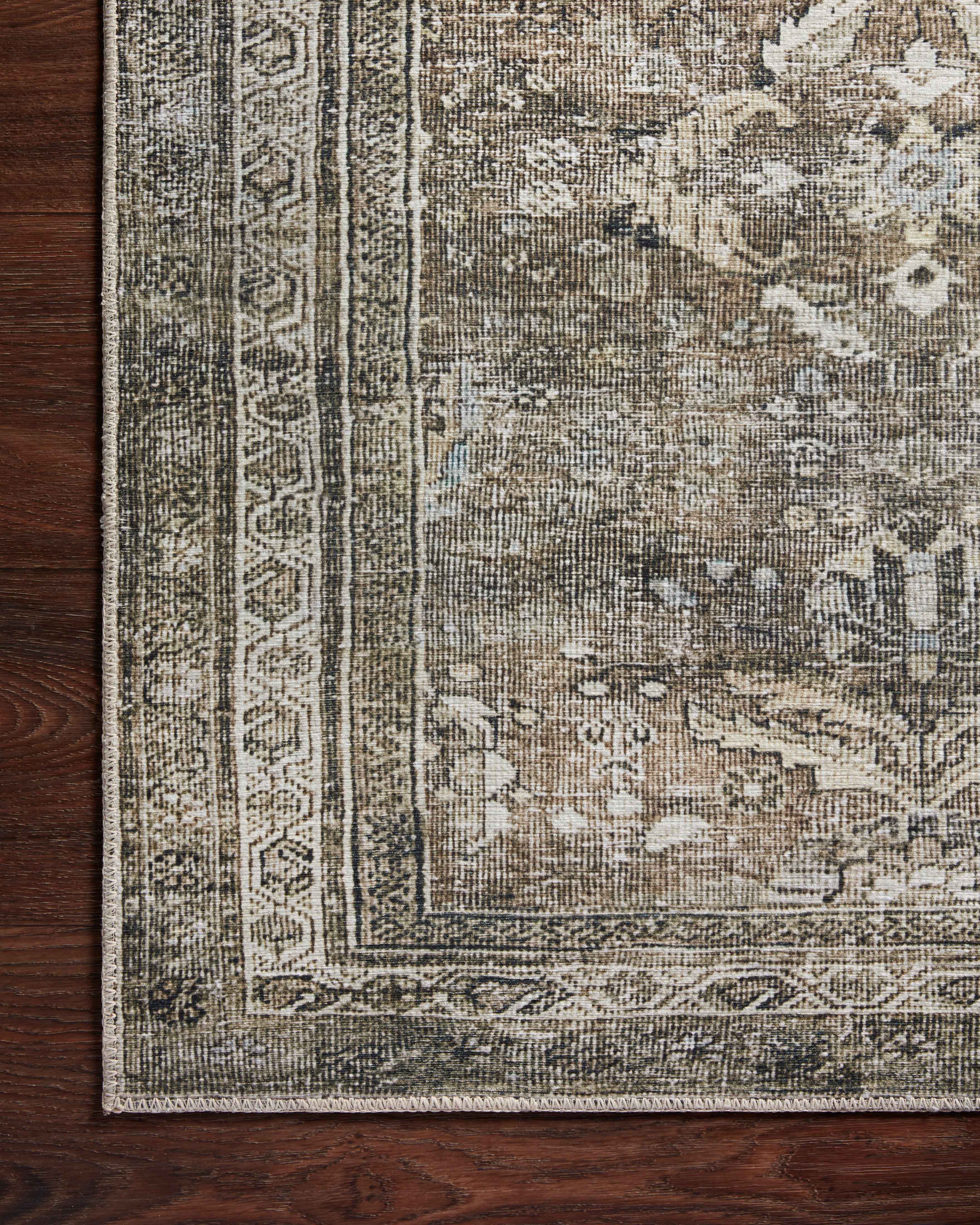 Loloi Layla Accent Rug