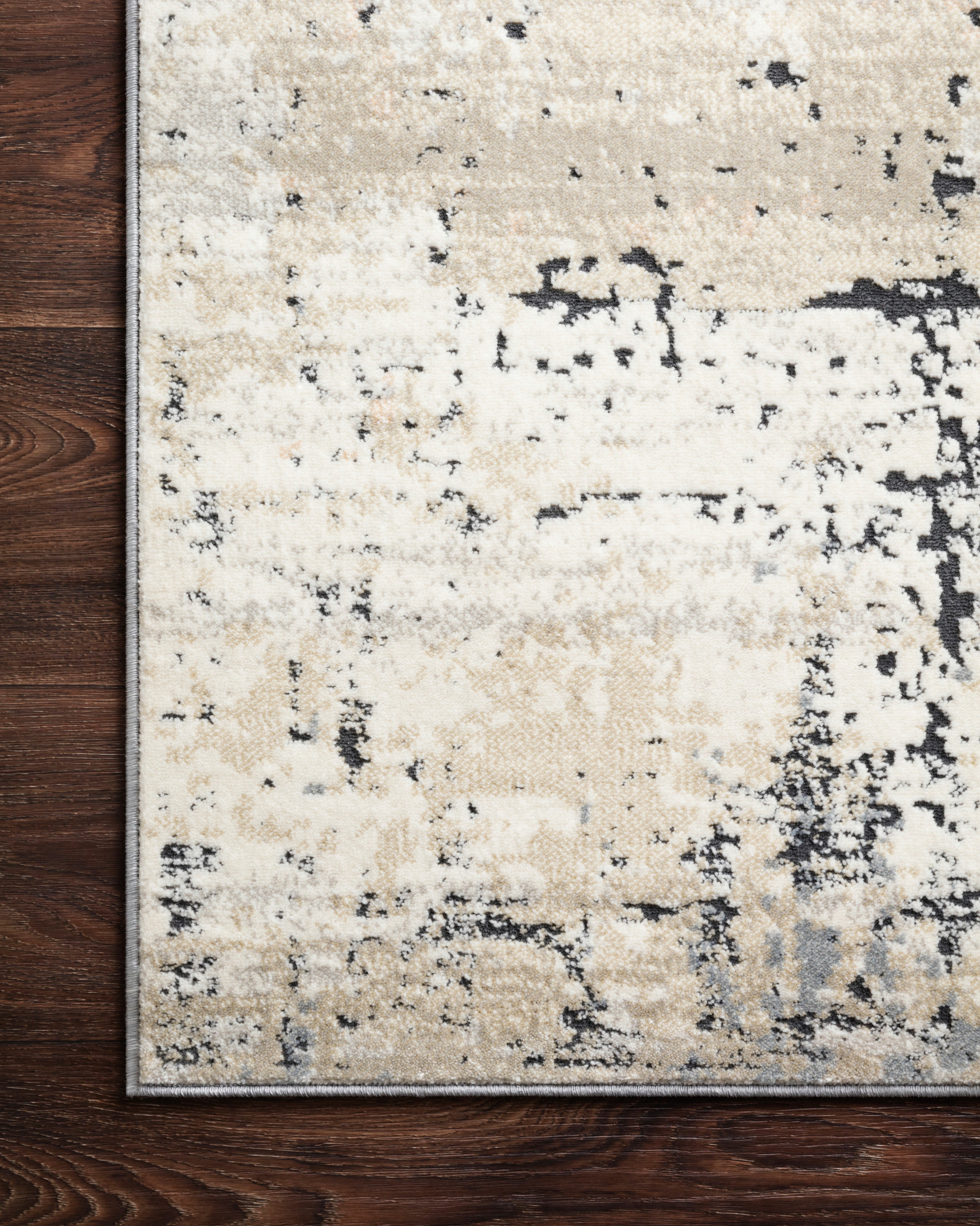 Loloi Lucia Sample Rug