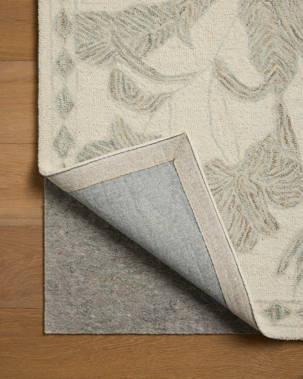 Loloi Lenore Sample Rug