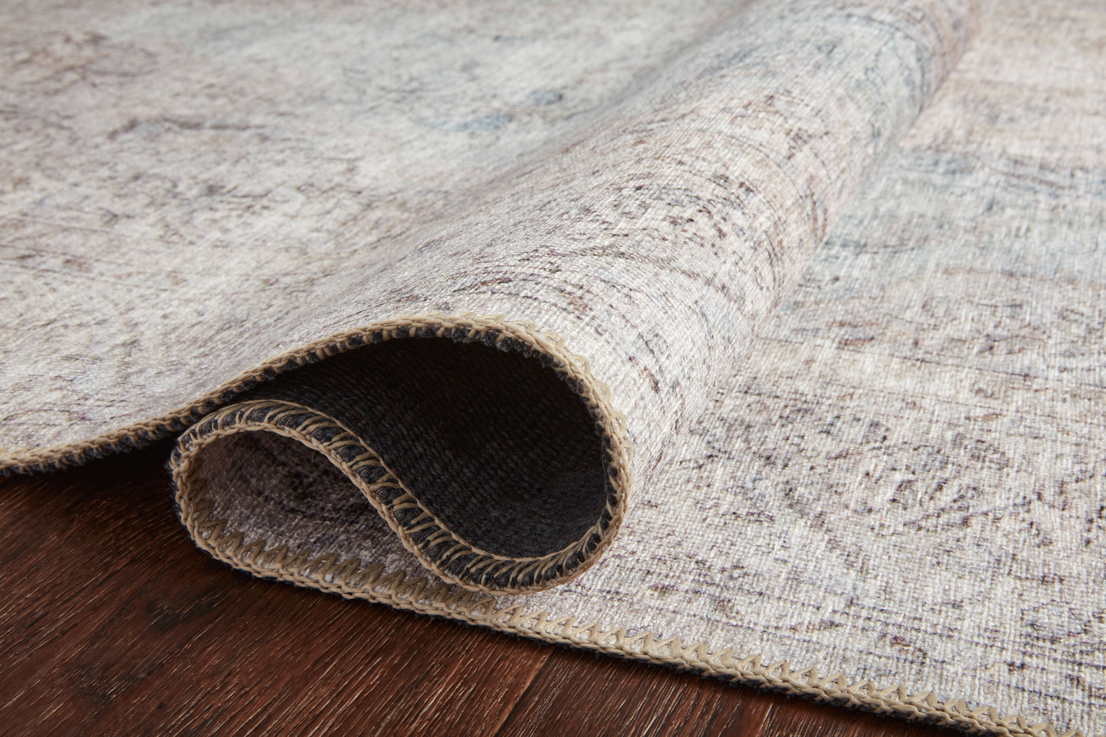 Loloi Loren Sample Rug