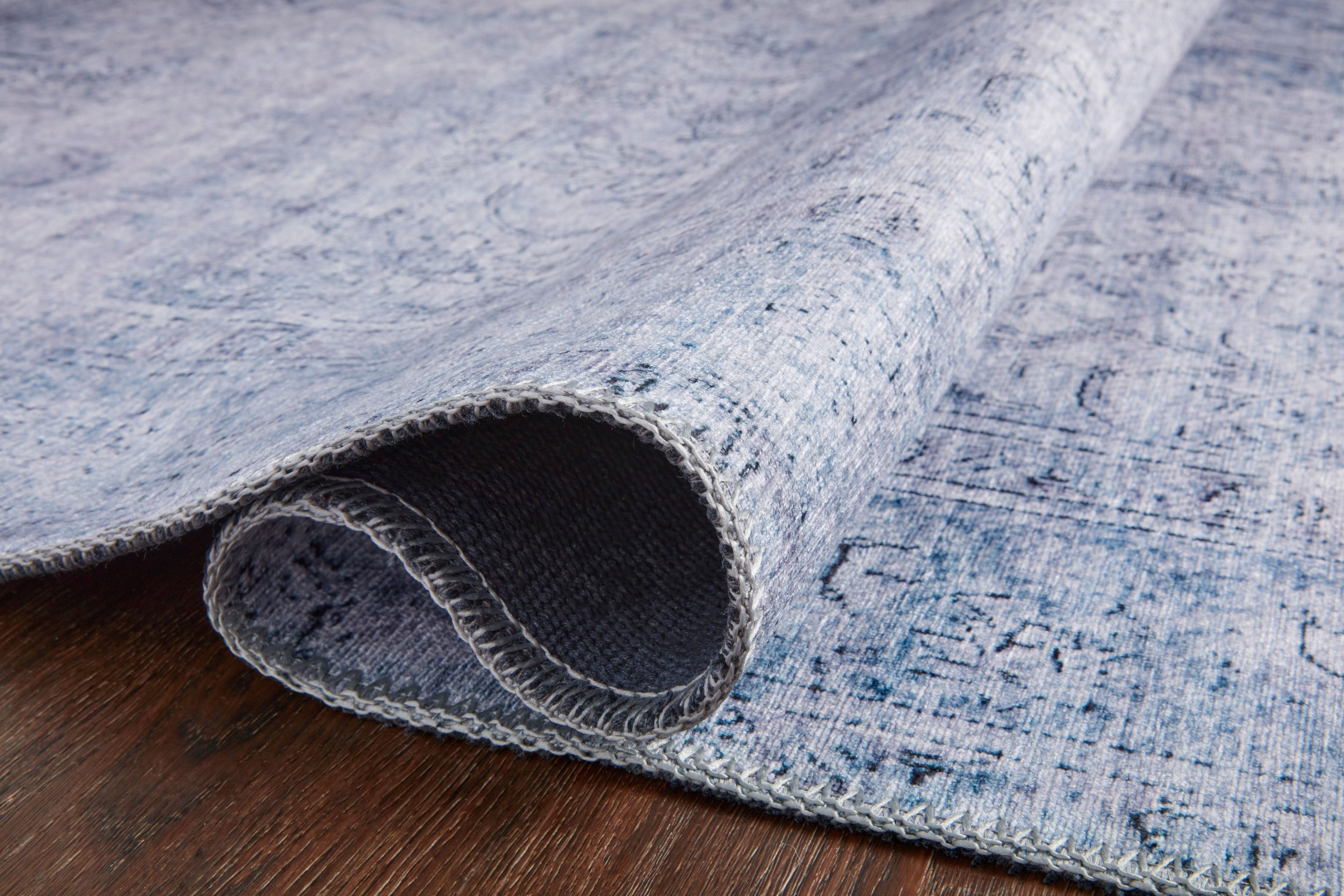 Loloi Loren Sample Rug