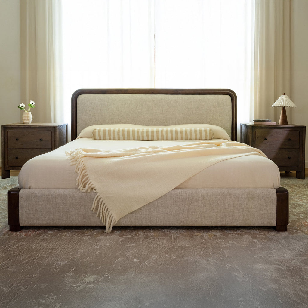 Moe's Home Bower Bed