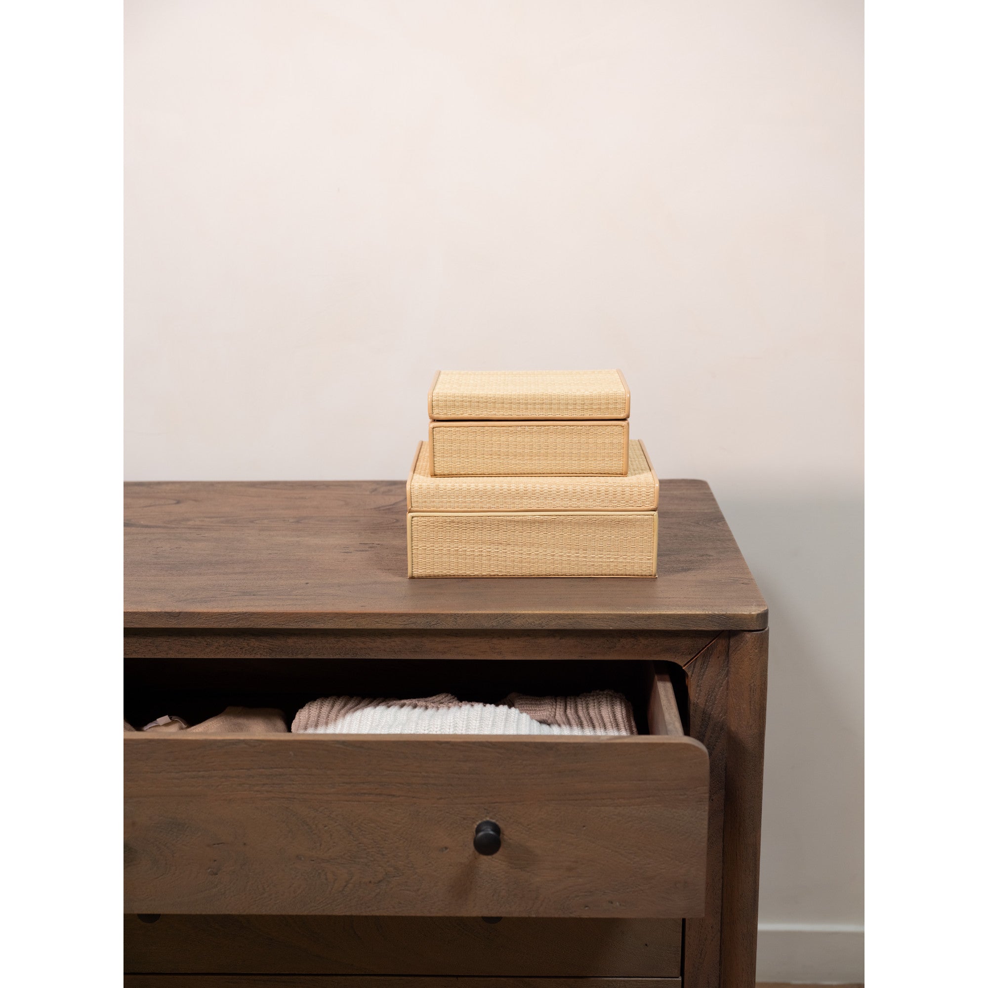 Moe's Home Mabel 6 Drawer Dresser Dark Brown