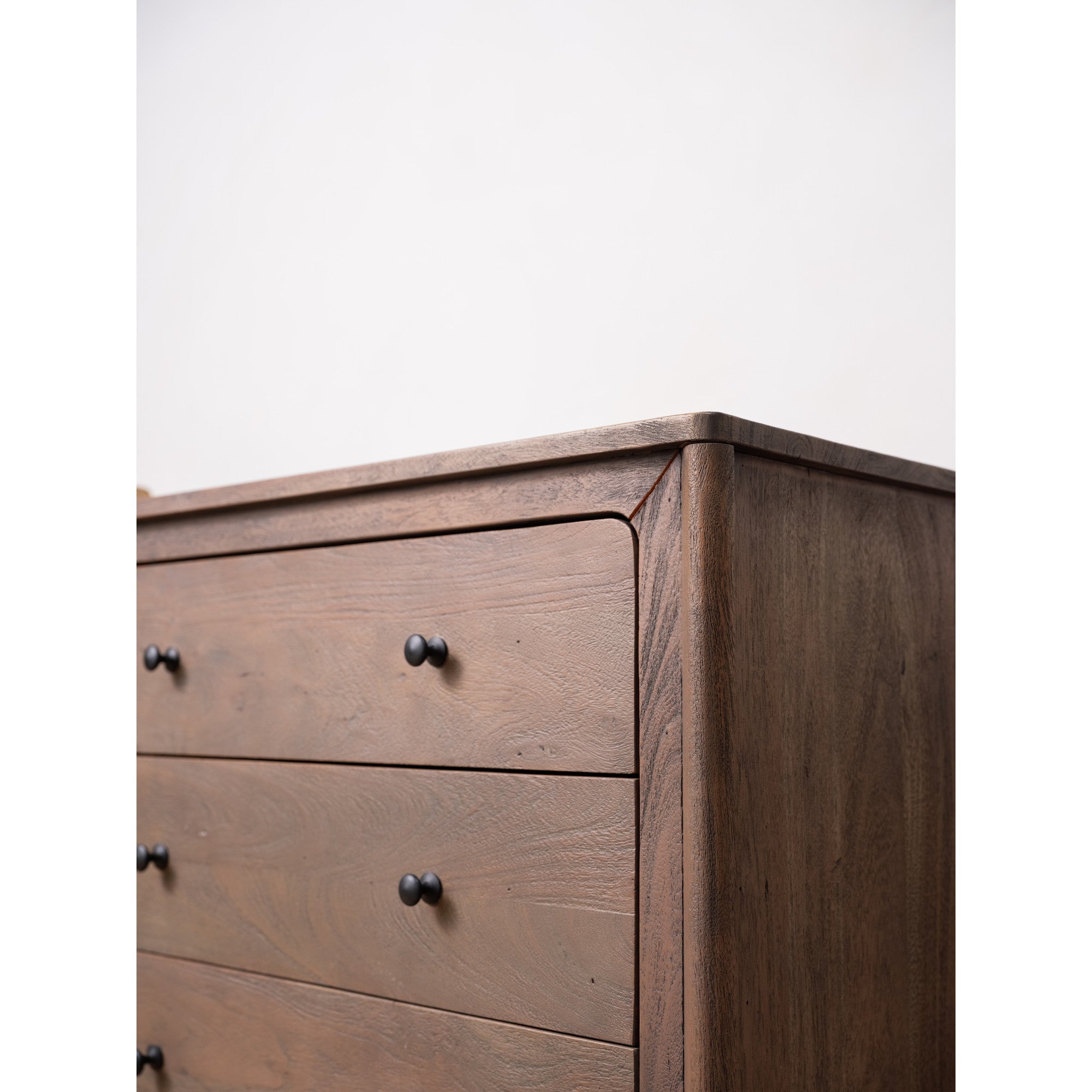 Moe's Home Mabel 6 Drawer Dresser Dark Brown