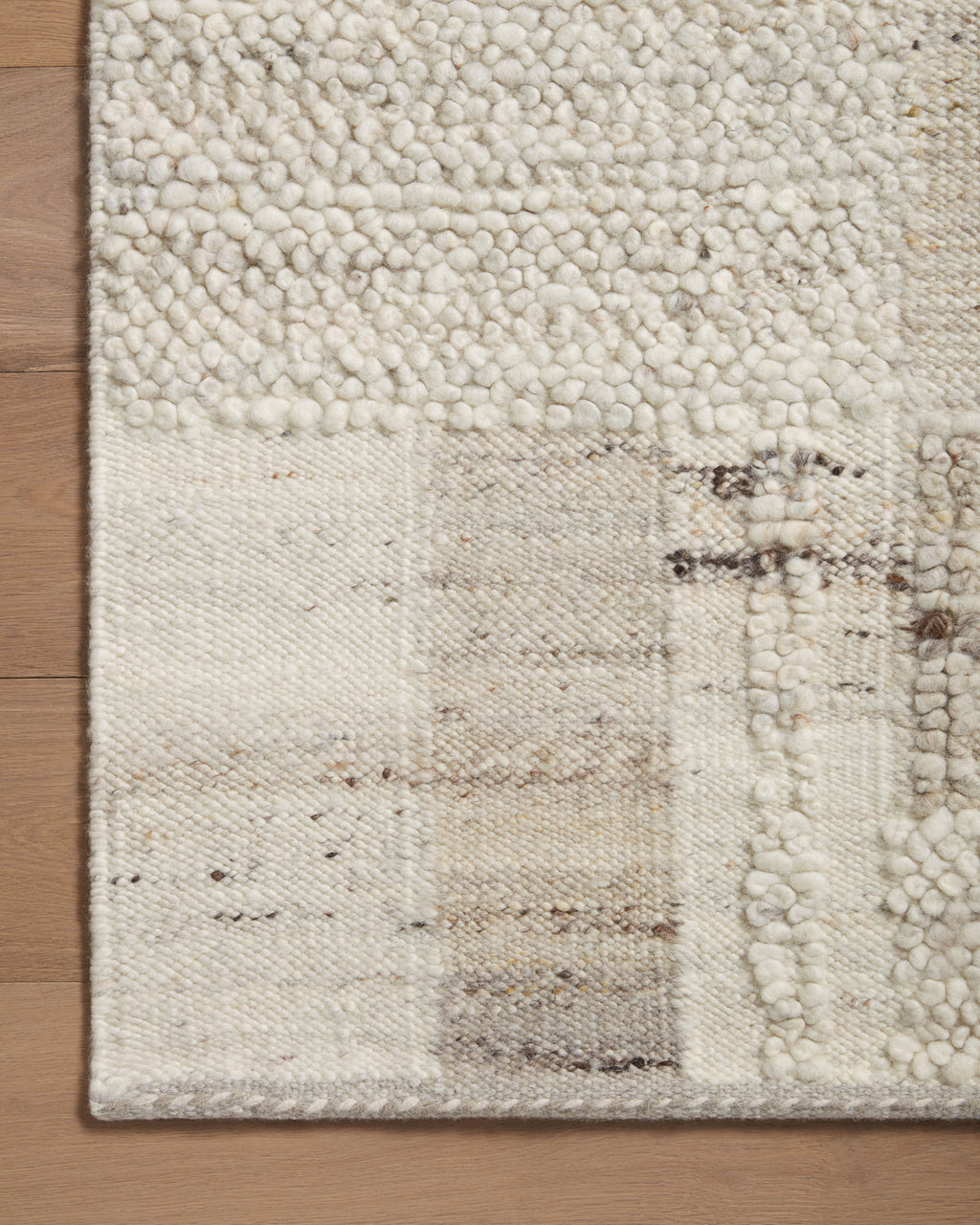Loloi Manfred Accent Rug