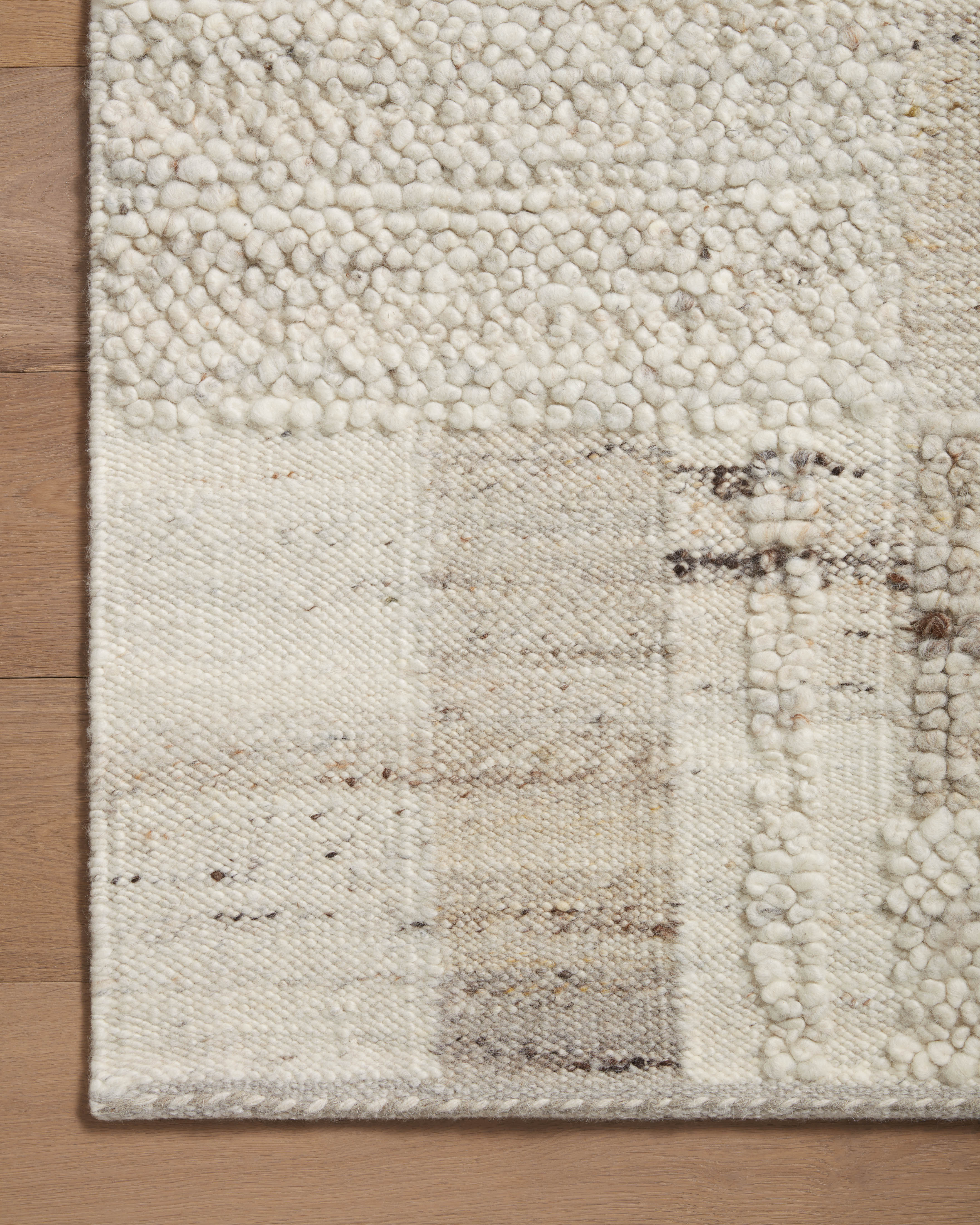 Loloi Manfred Accent Rug