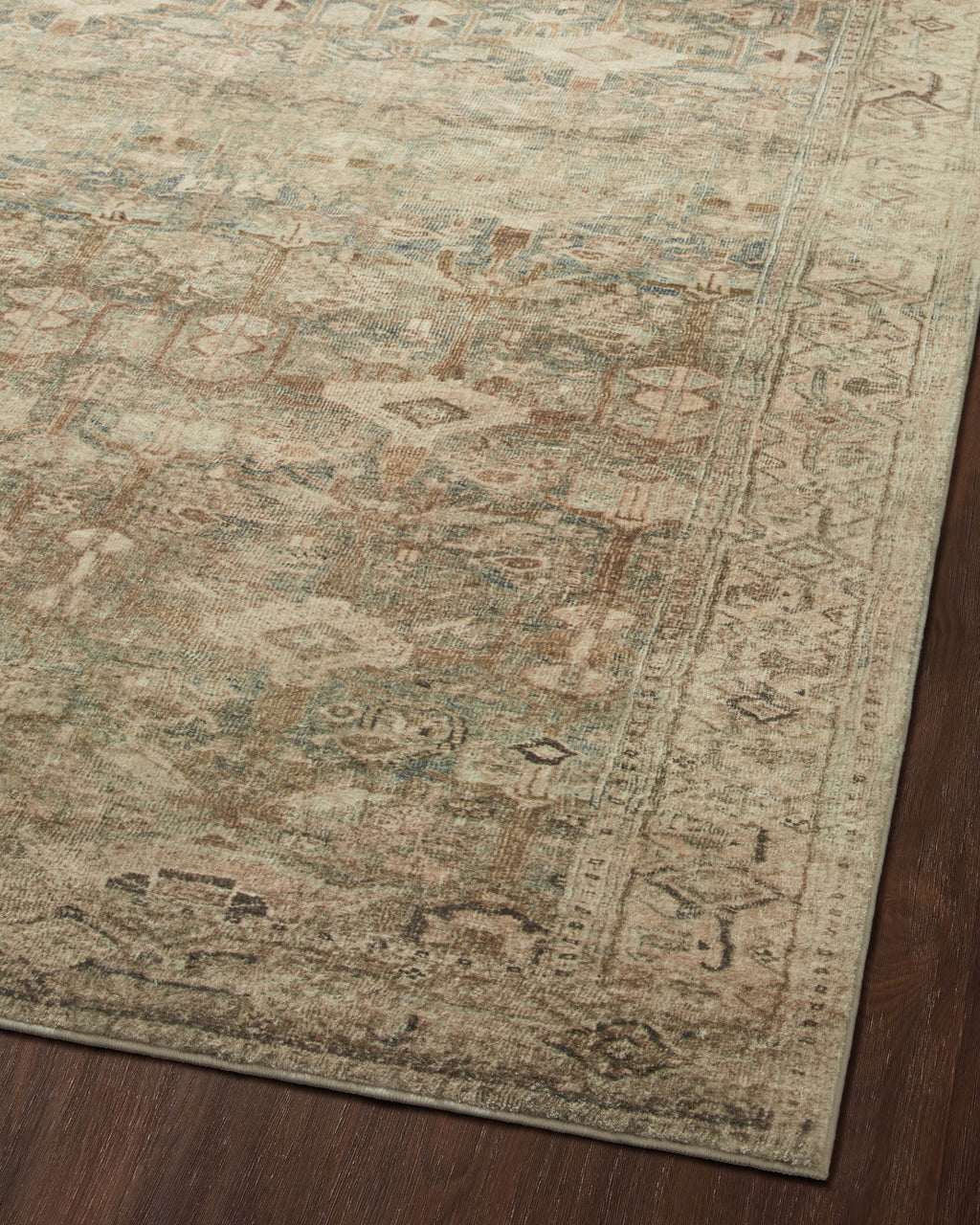 Loloi Margot Area Rug (MAT-04)