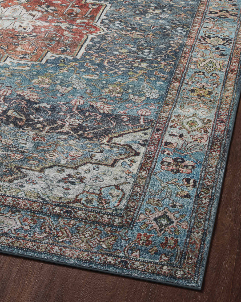 Loloi Margot Accent Rug (MAT-05)