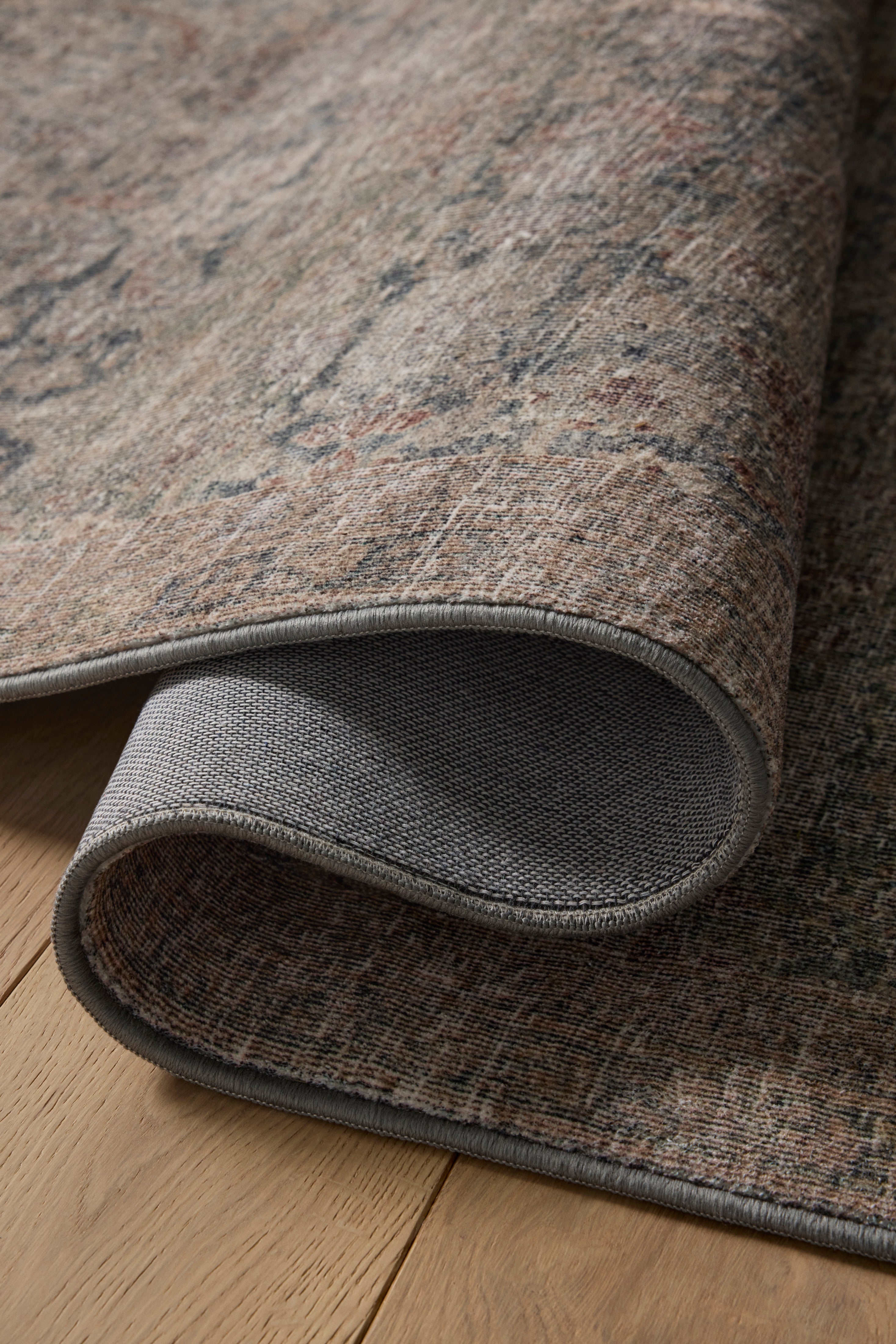 Loloi Margot Accent Rug (MAT-07)