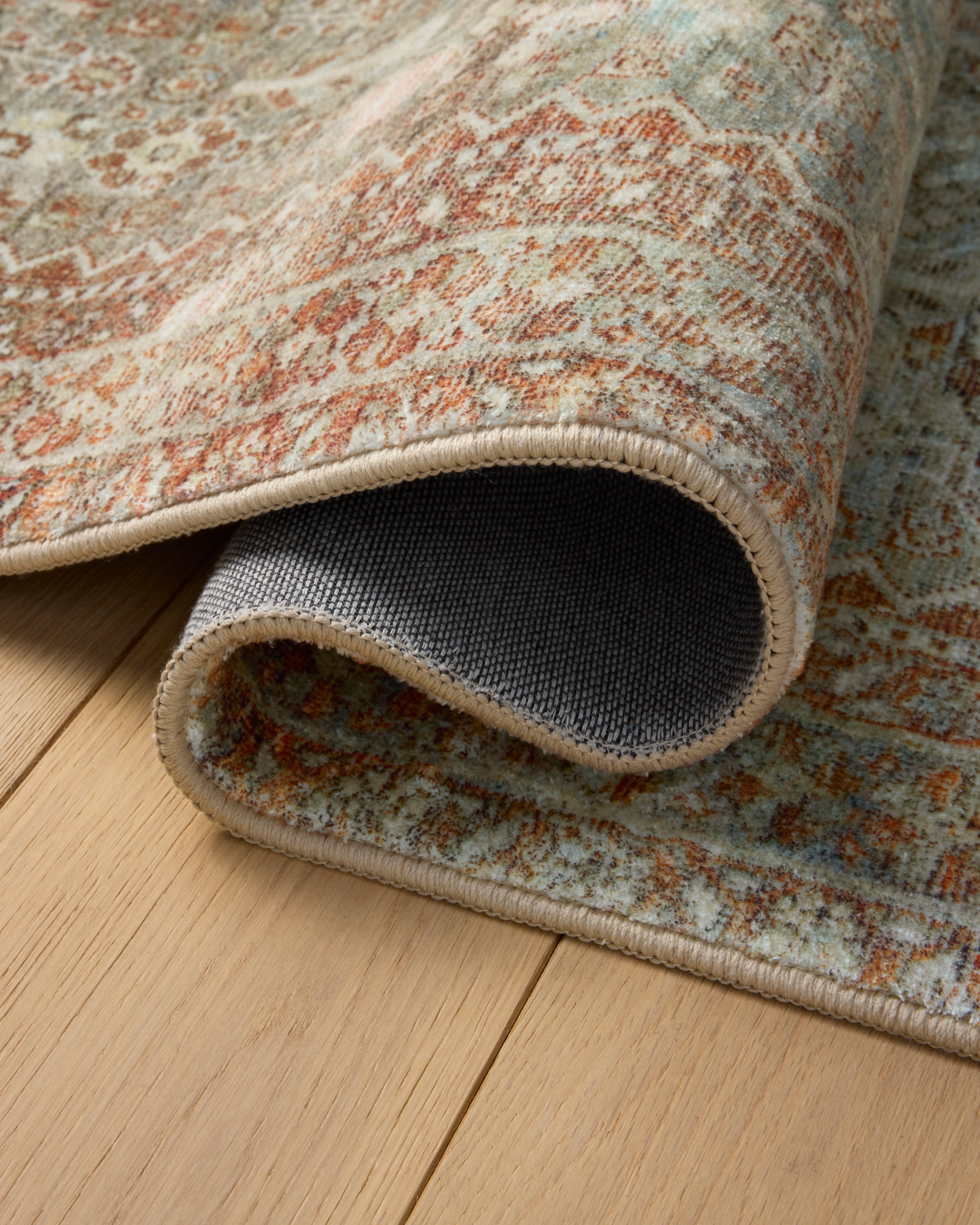Loloi Margot Accent Rug (MAT-09)