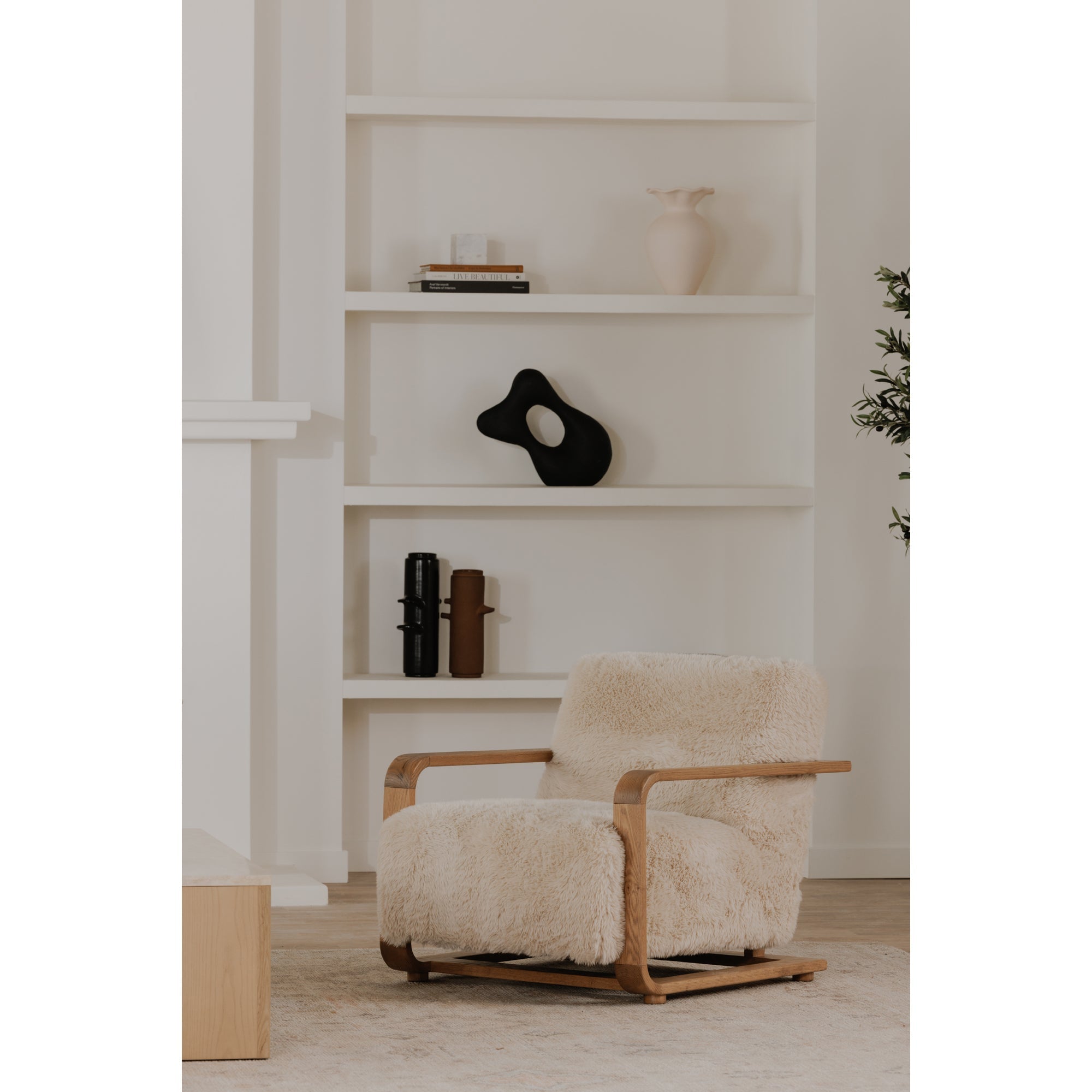 Moe's Home Eckersley Lounge Chair