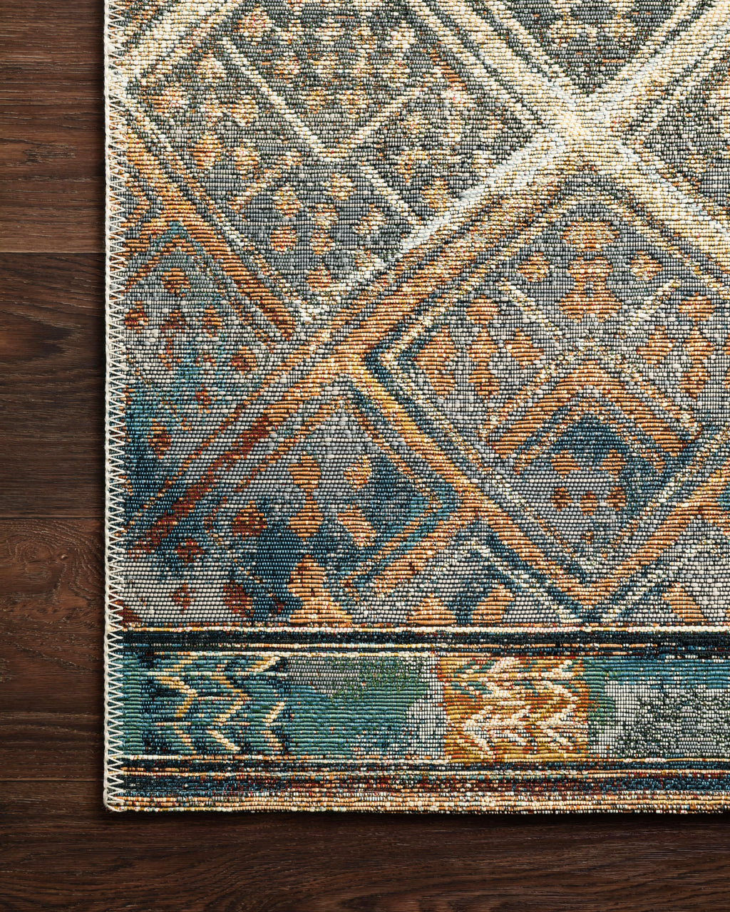 Loloi Mika Accent Rug