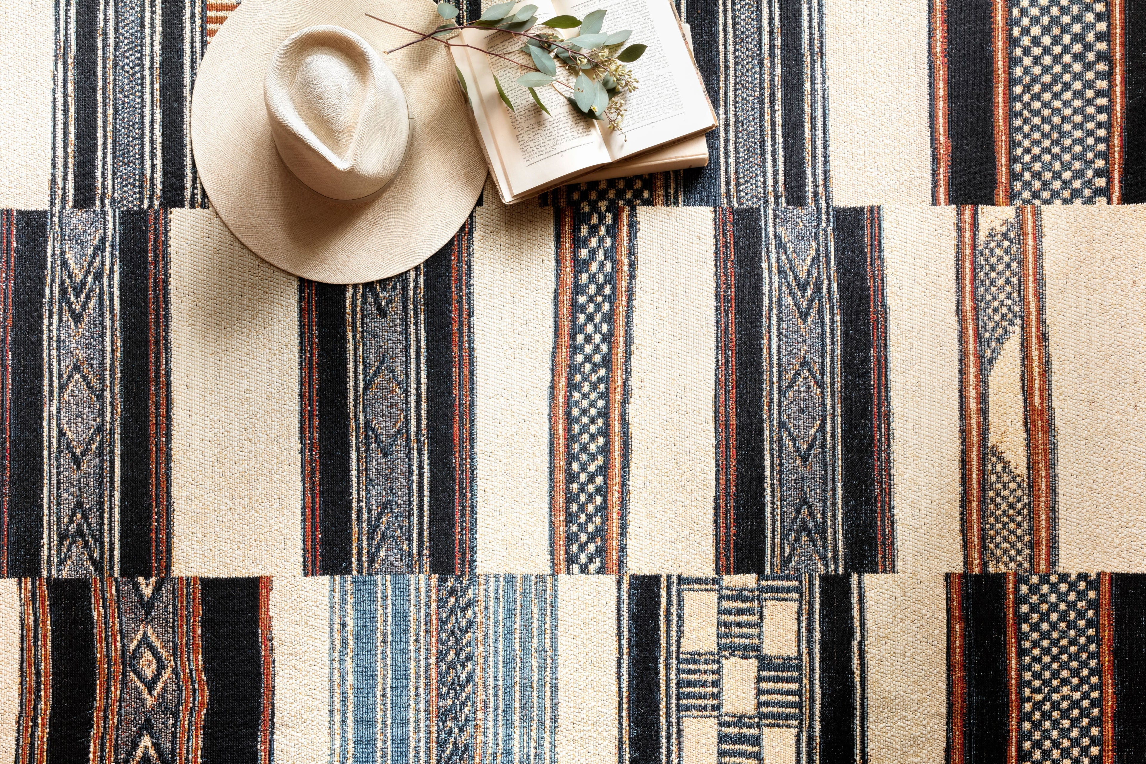 Loloi Mika Sample Rug