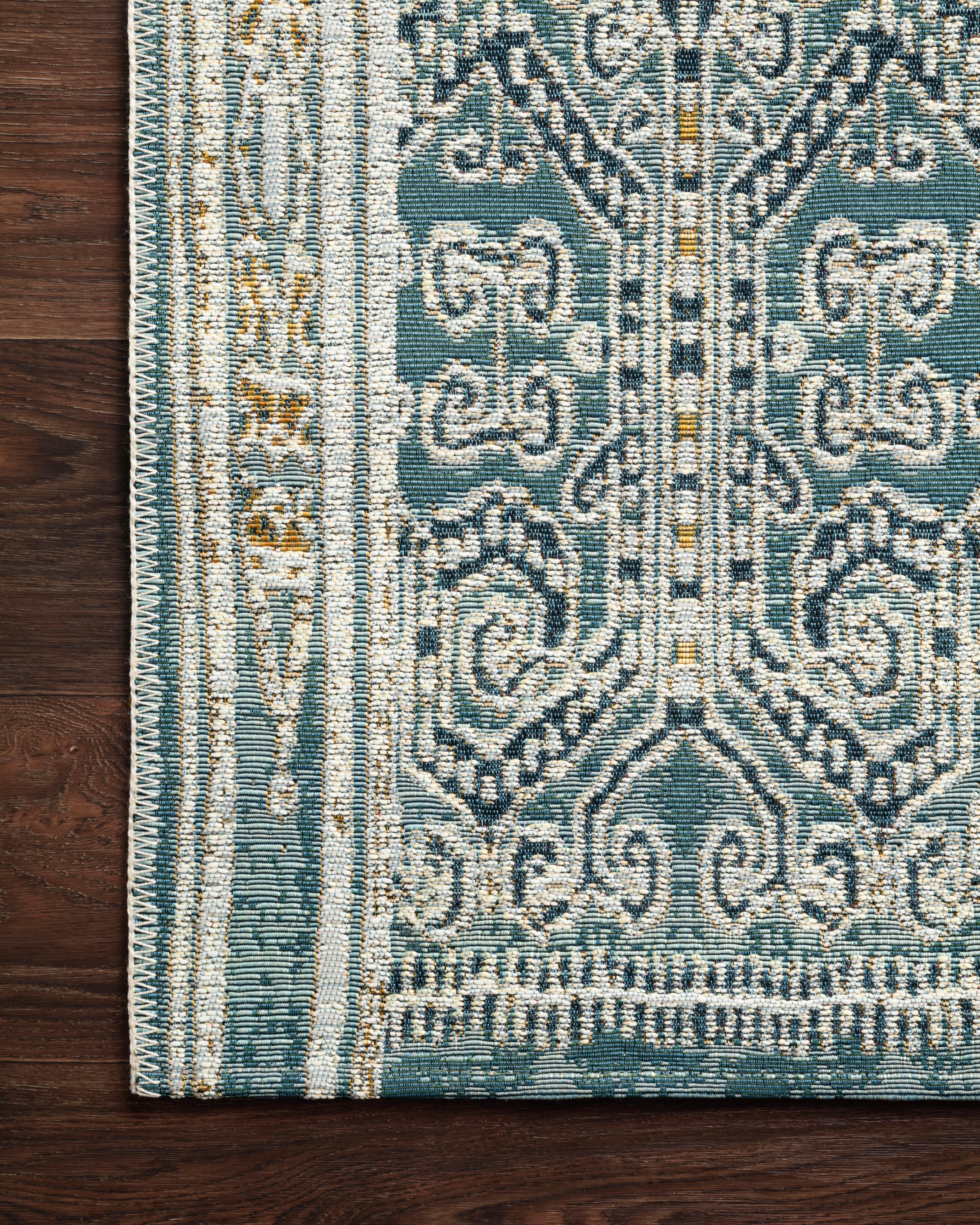 Loloi Mika Accent Rug