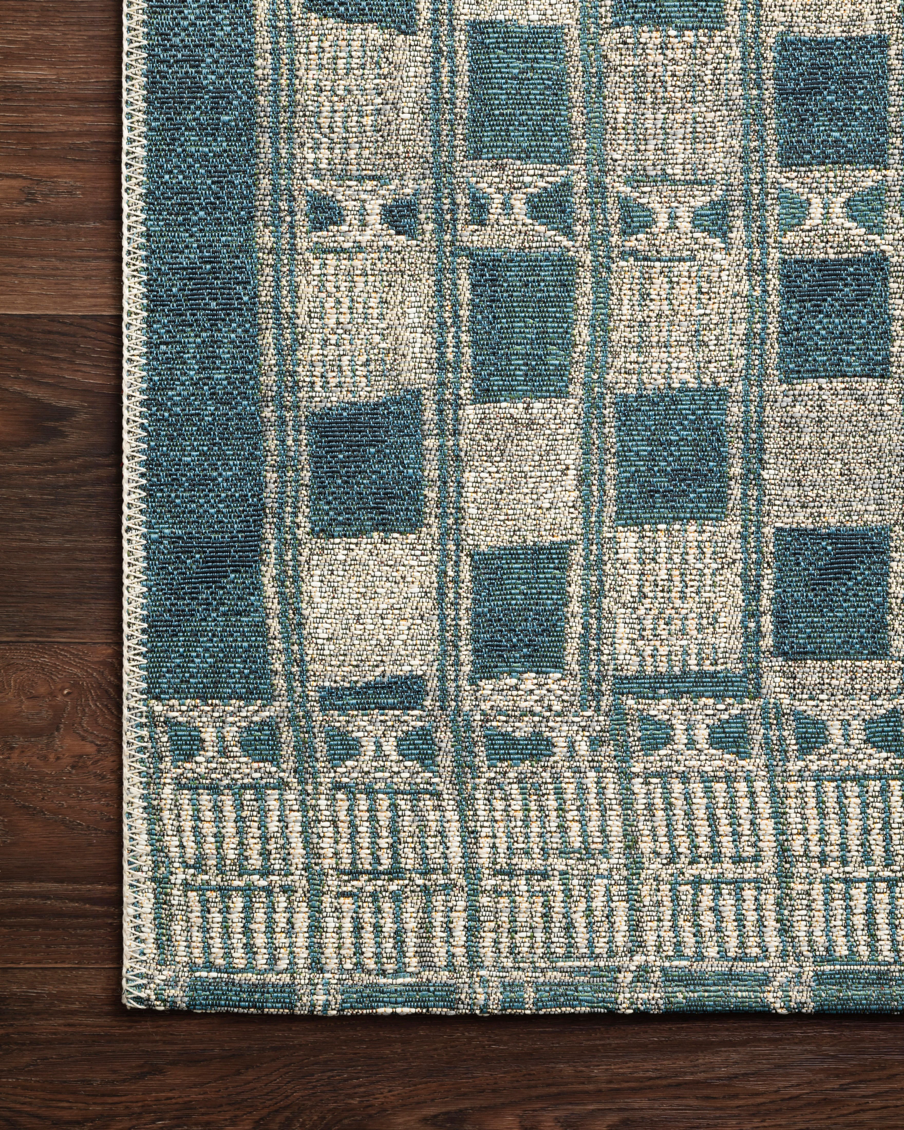 Loloi Mika Sample Rug