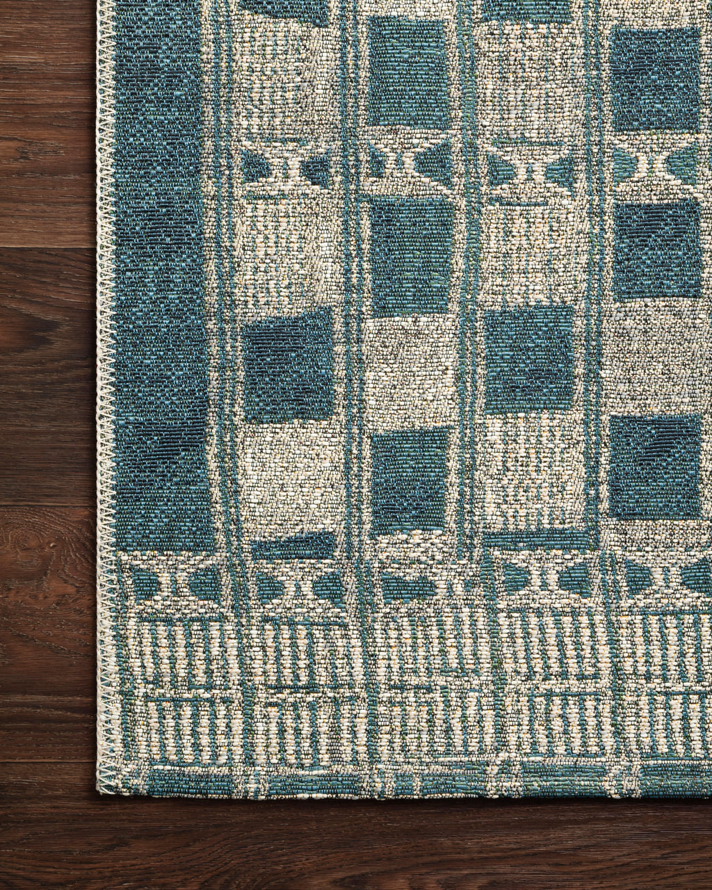 Loloi Mika Area Rug