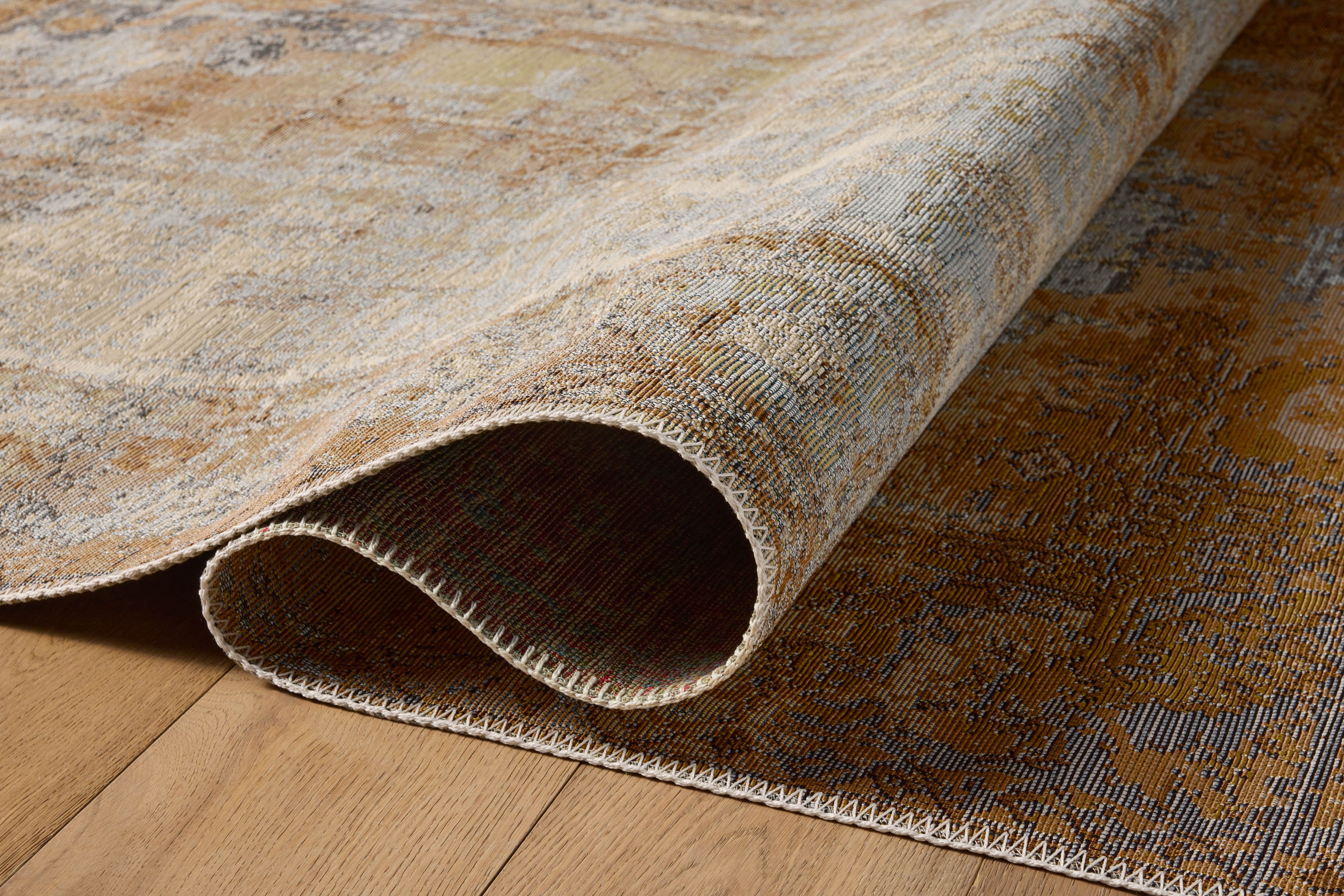 Loloi Mika Runner Rug