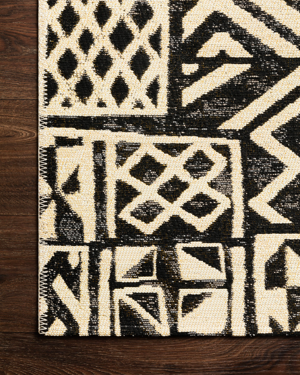 Loloi Mika Sample Rug