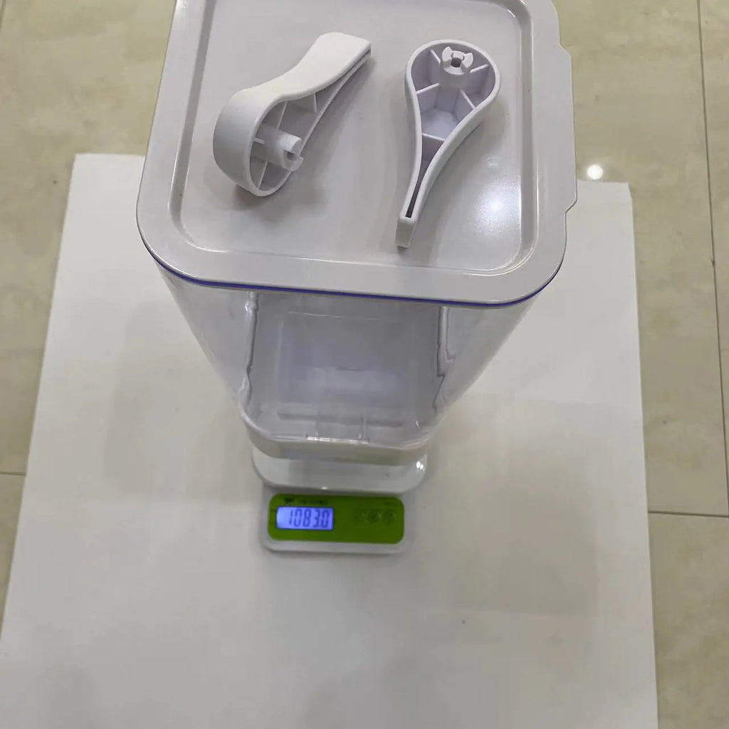 Cereal Dispenser 5.5L for Food Storage and Grains