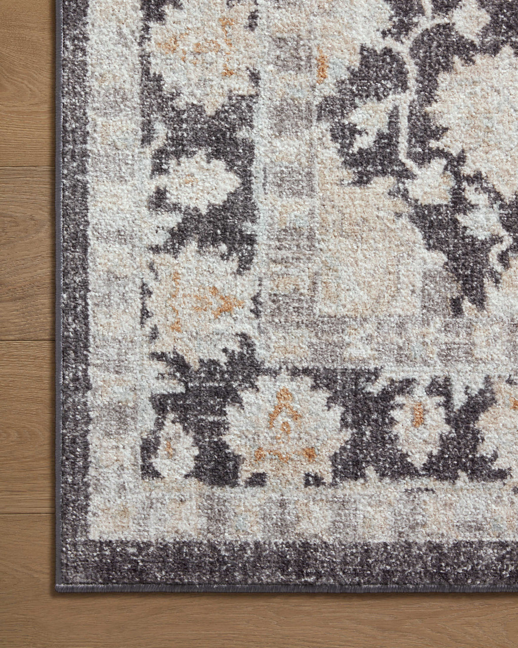 Loloi Monroe Accent Rug