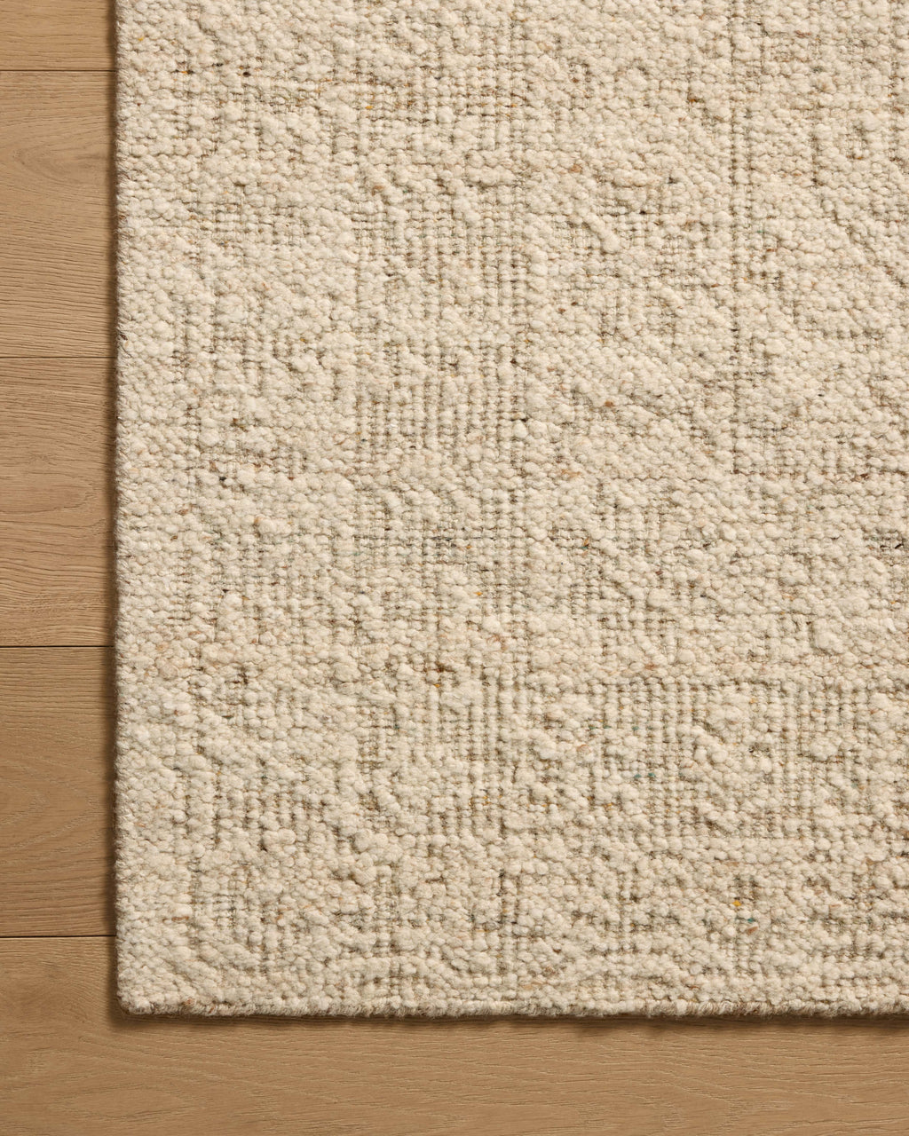 Loloi Novi Accent Rug