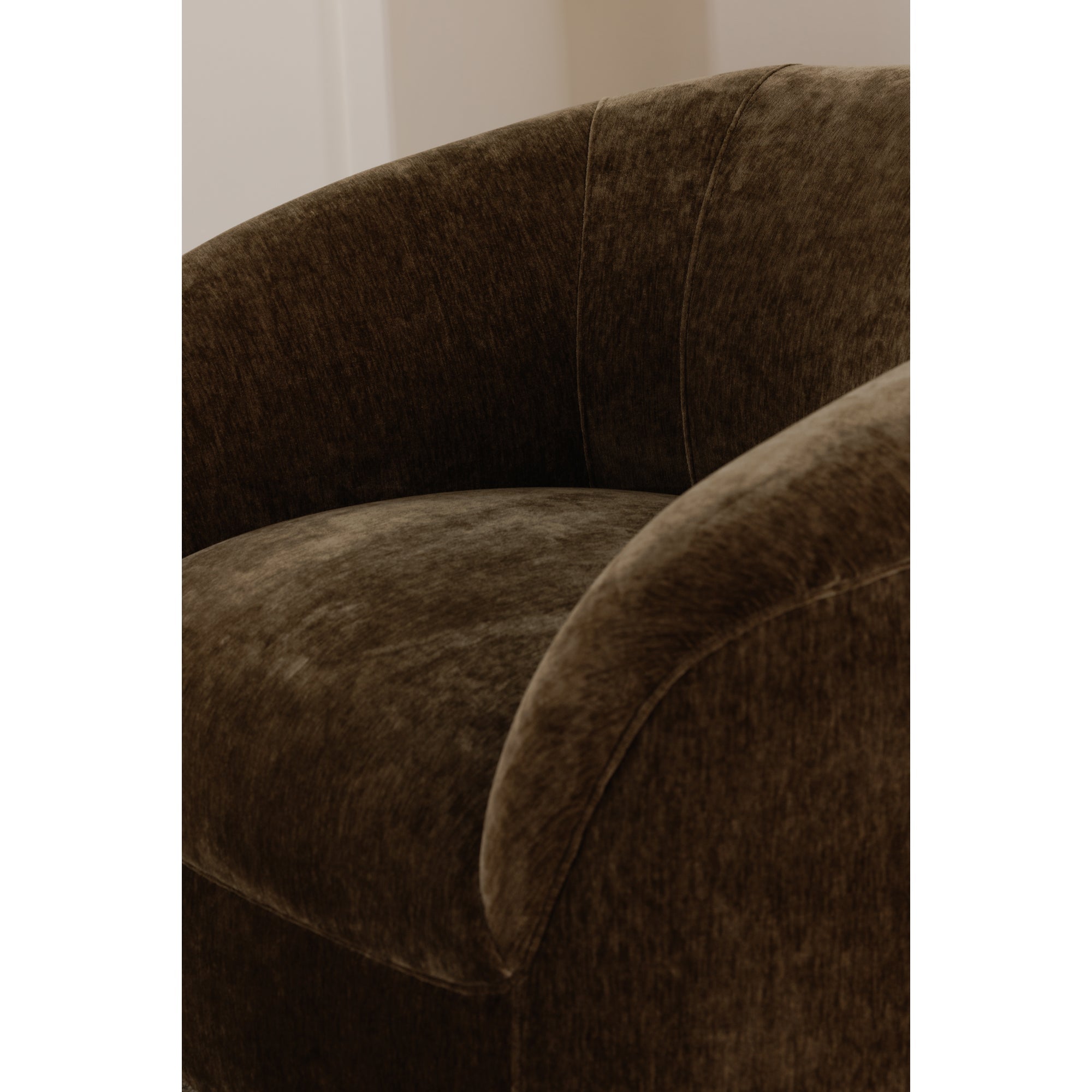 Moe's Home Thora Lounge Chair
