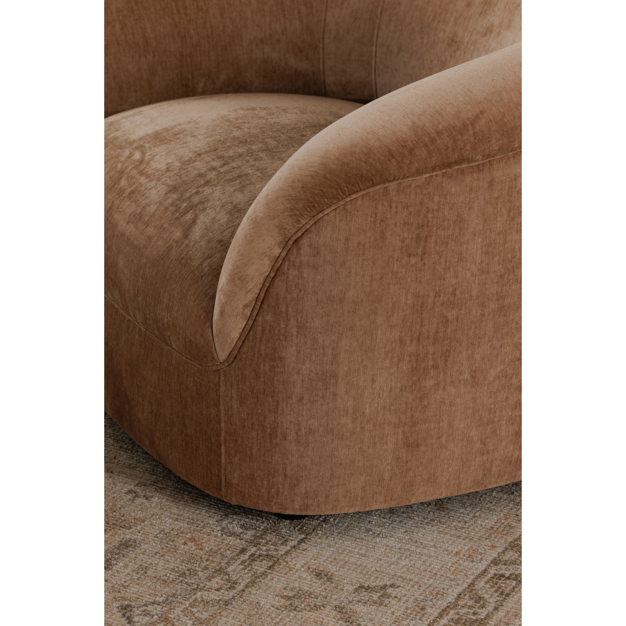Moe's Home Thora Lounge Chair