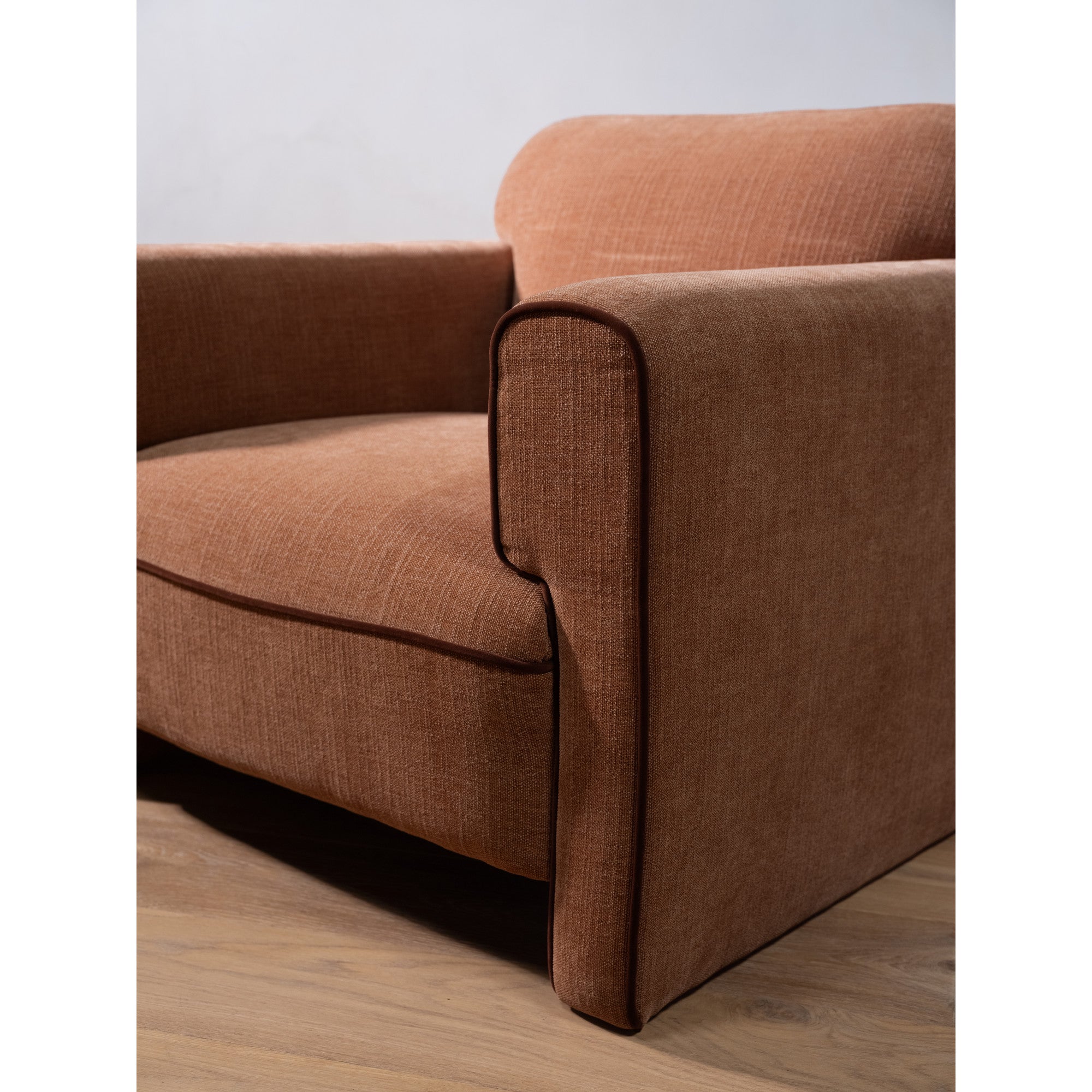 Moe's Home Leo Accent Chair