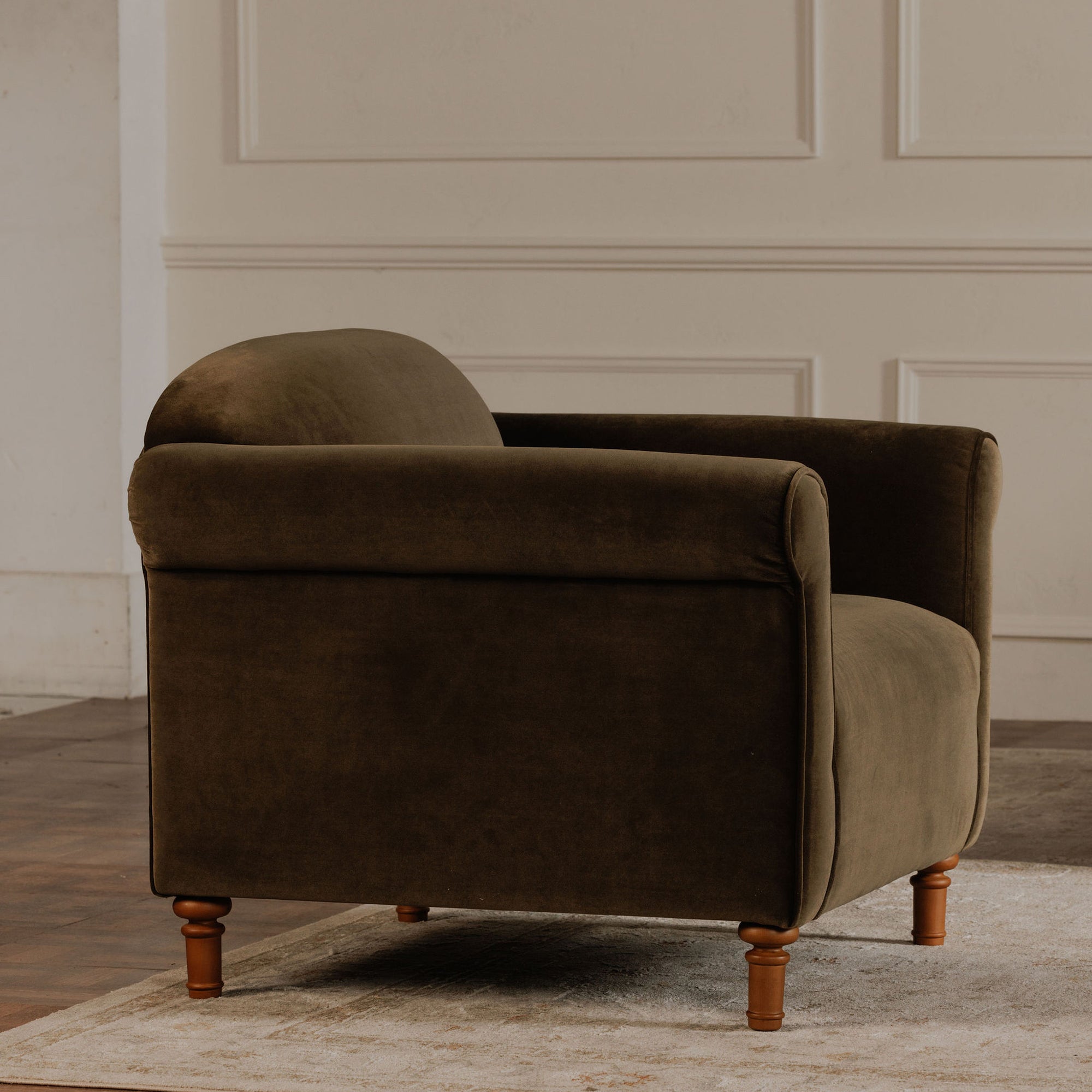 Moe's Home Harmony Accent Chair