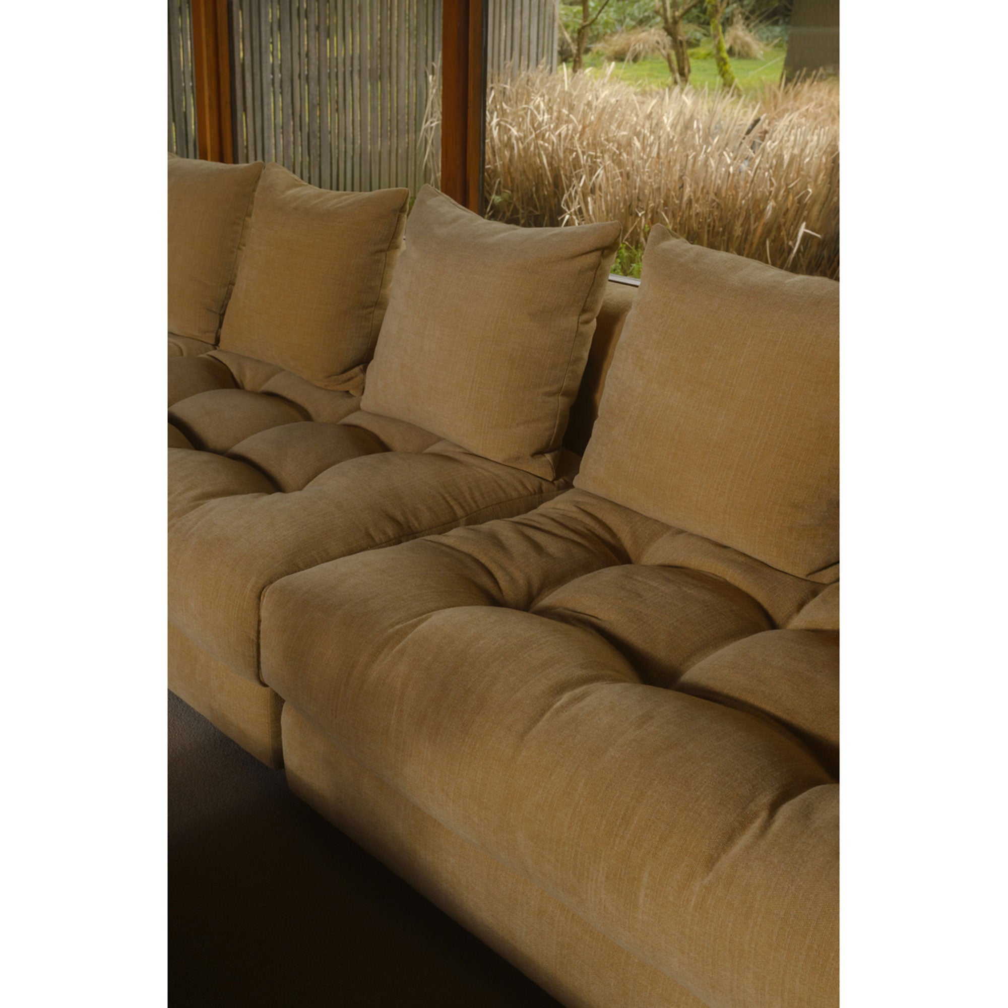 Moe's Home Davie Slipper Chair