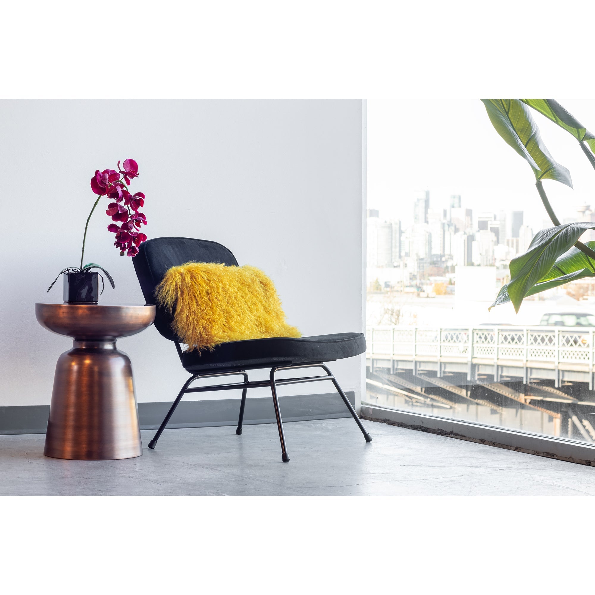 Moe's Home Arthur Accent Table