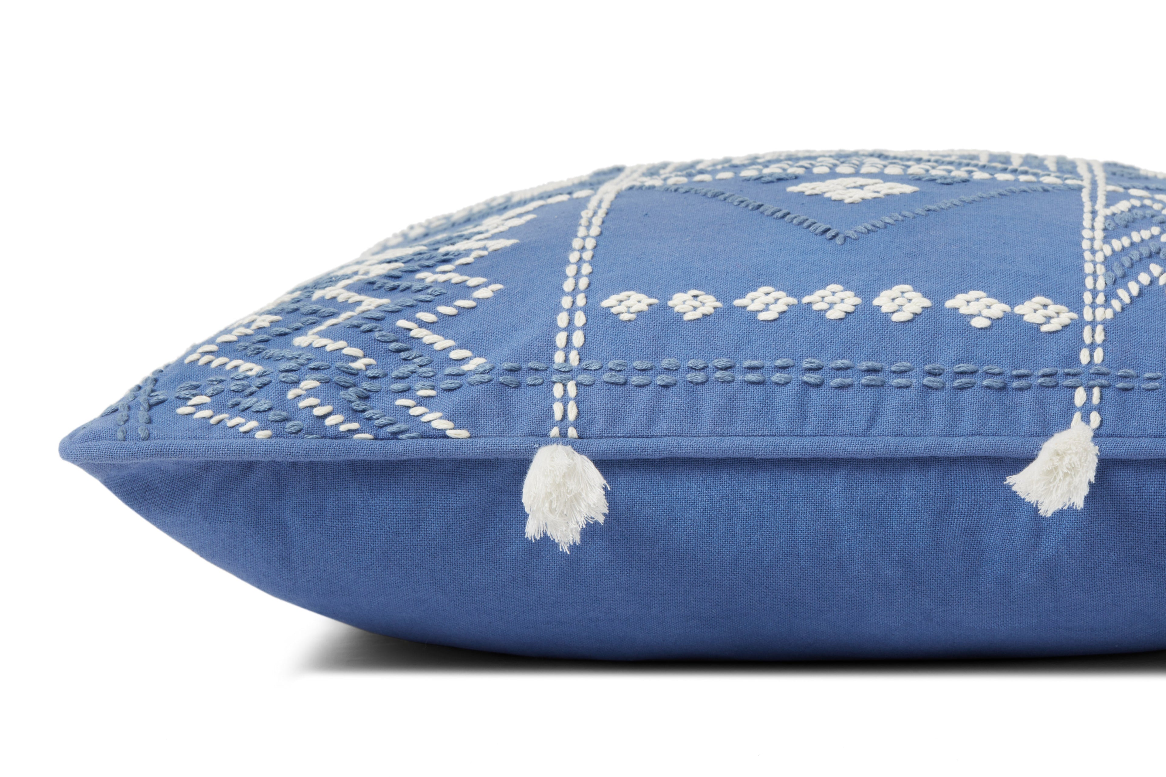 Loloi PLL0049 Blue / Ivory 18 " x 18" Pillow
