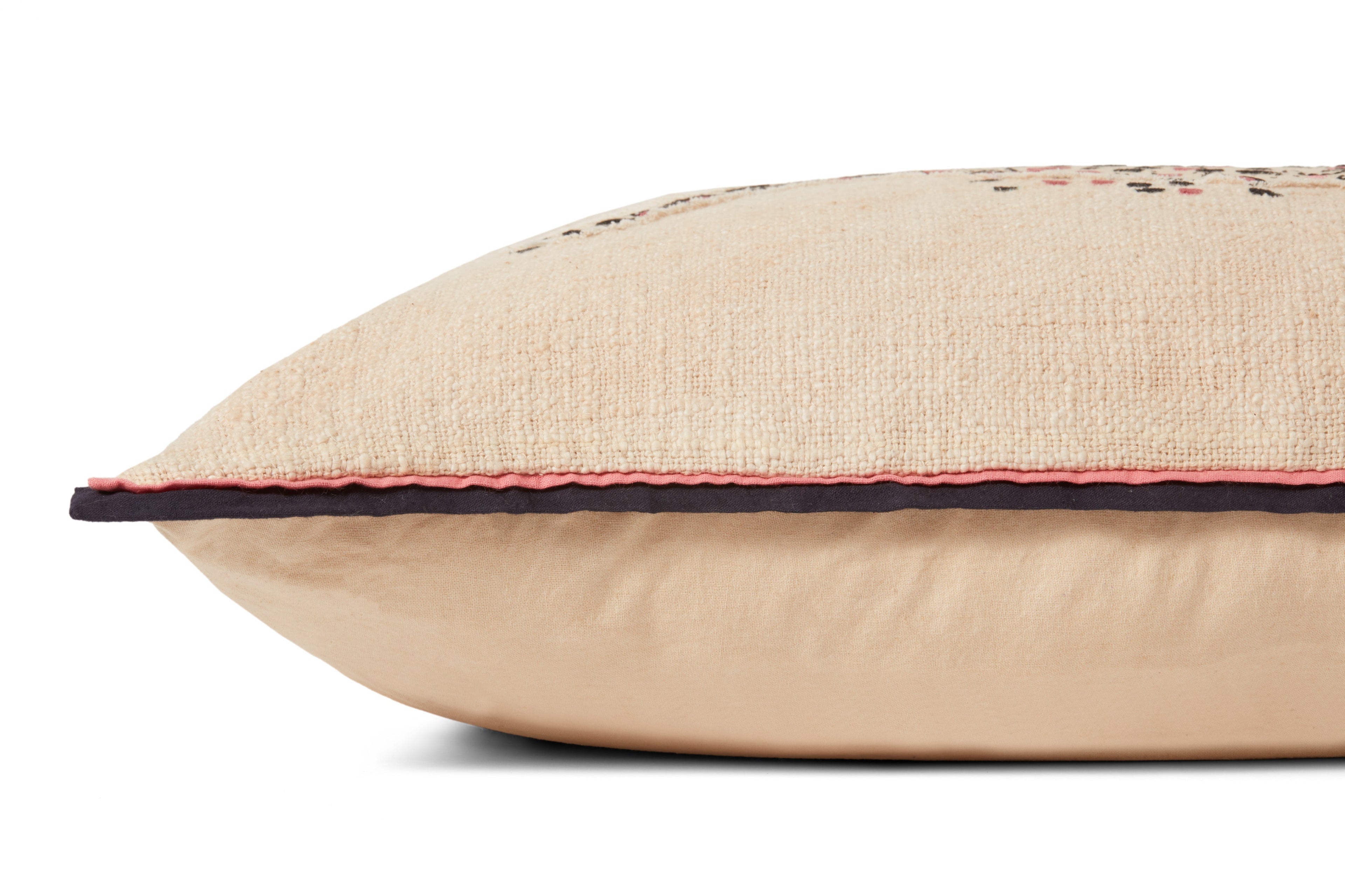 Loloi PLL0054 Ivory / Black 16" x 26" Pillow