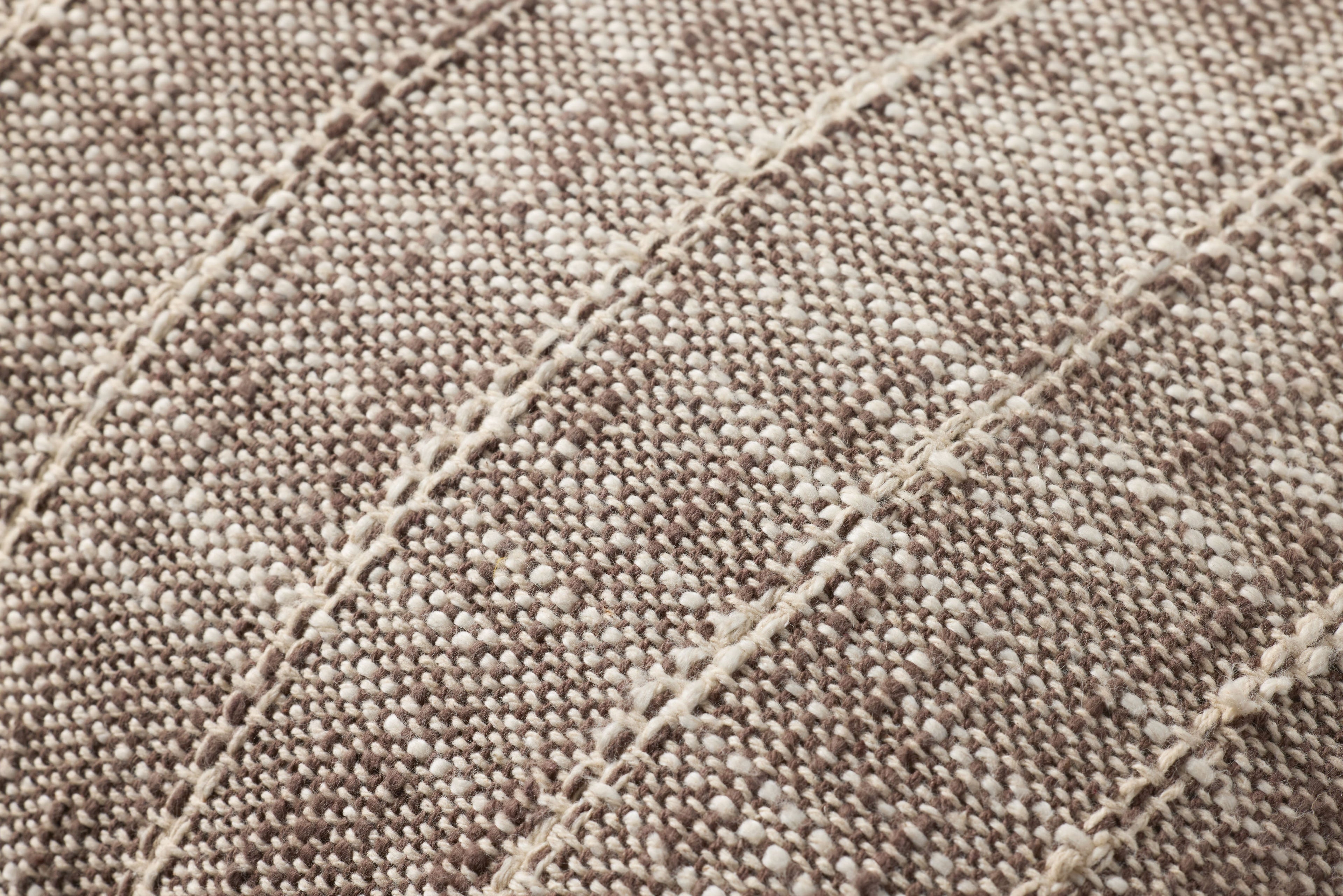 Loloi PLL0183 Brown / Ivory 16" x 26" Pillow