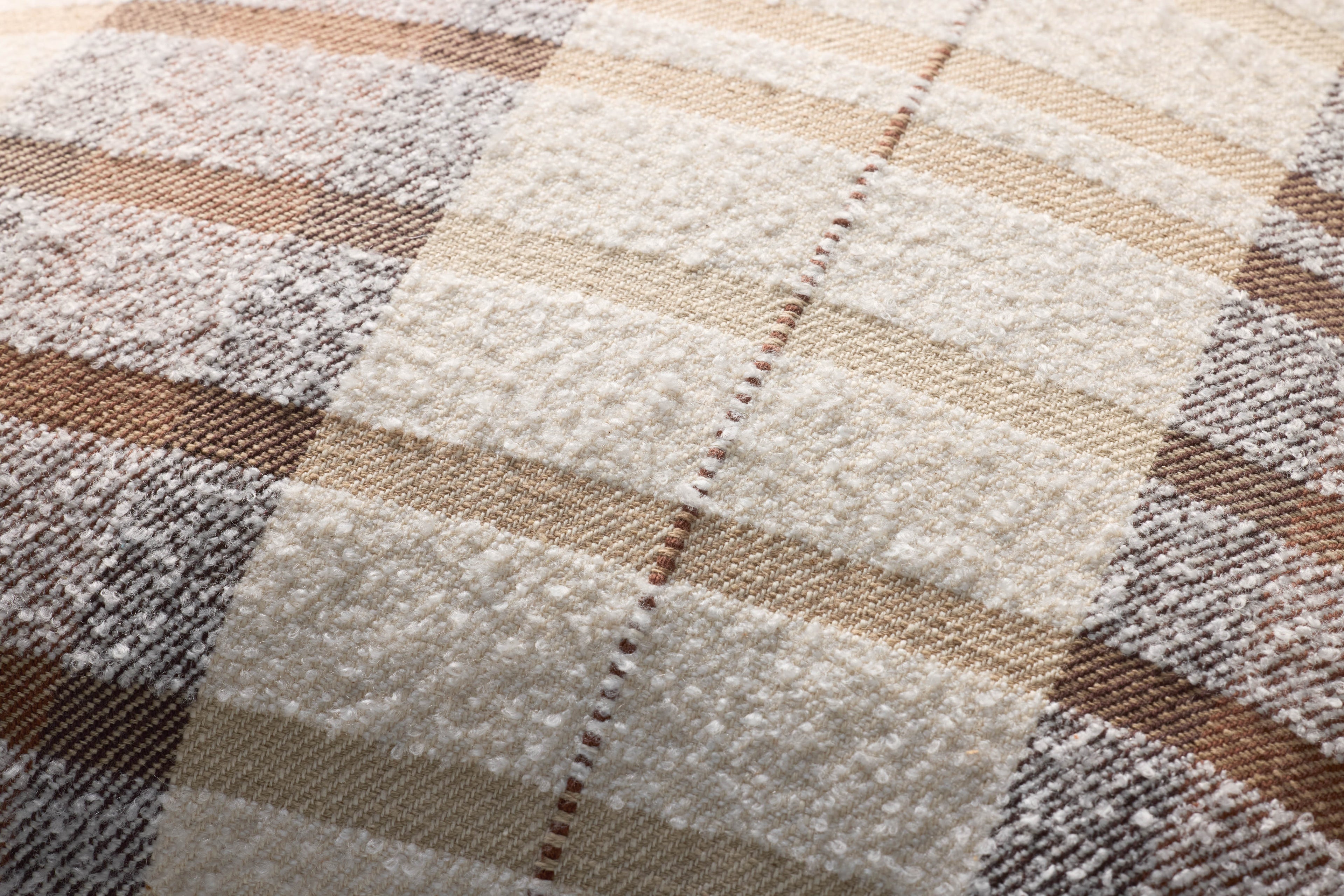 Loloi PLL0156 Brown / Multi 20" x 20" Pillow