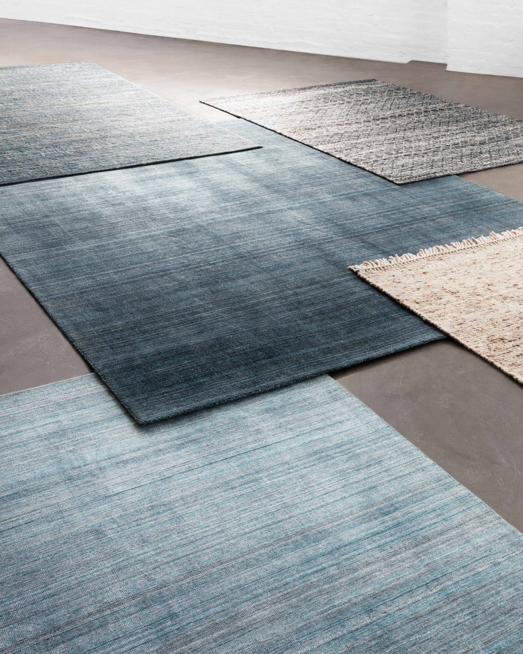 Loloi Pasadena Accent Rug