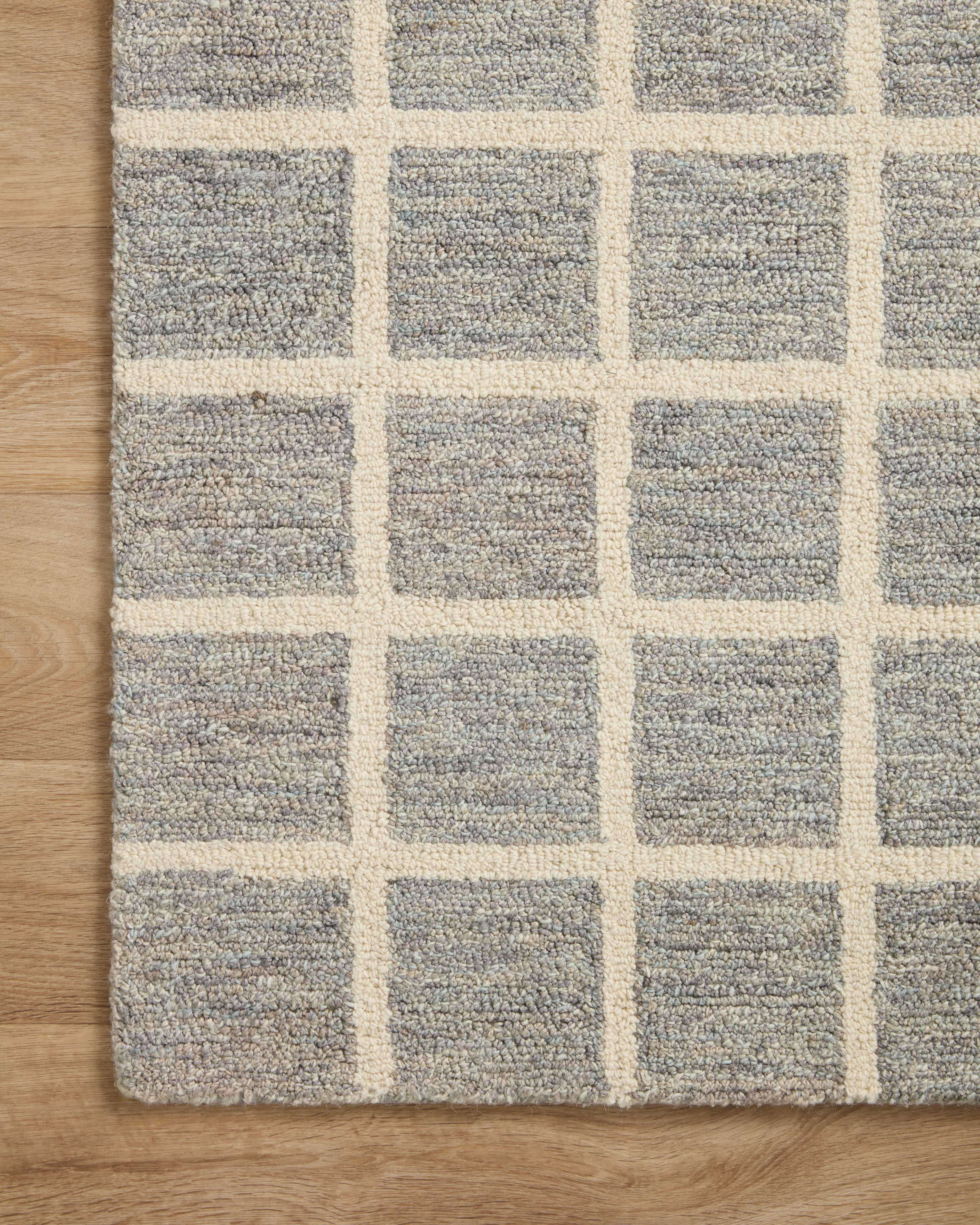 Chris Loves Julia x Loloi Polly Sample Rug