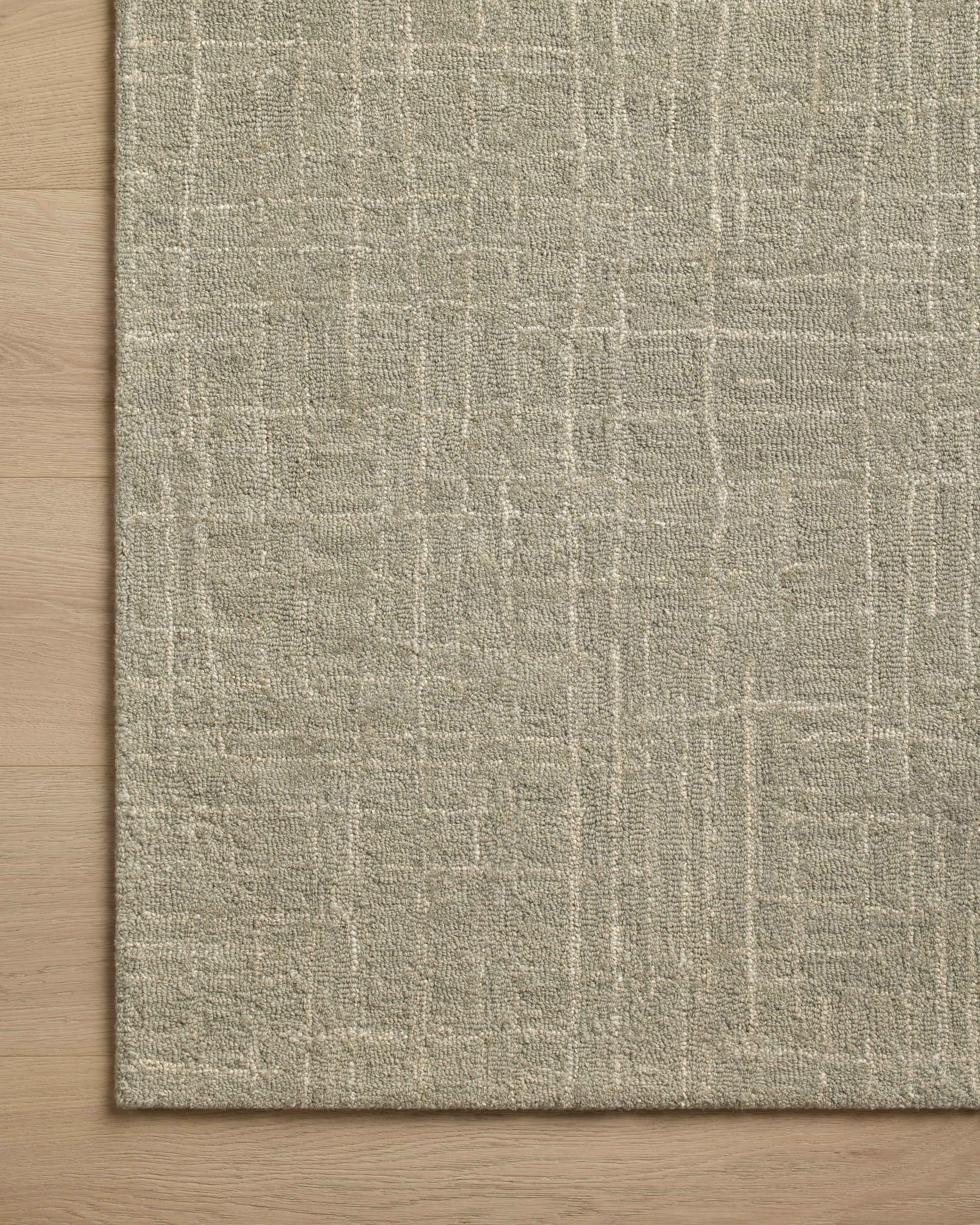 Chris Loves Julia x Loloi Polly Sample Rug