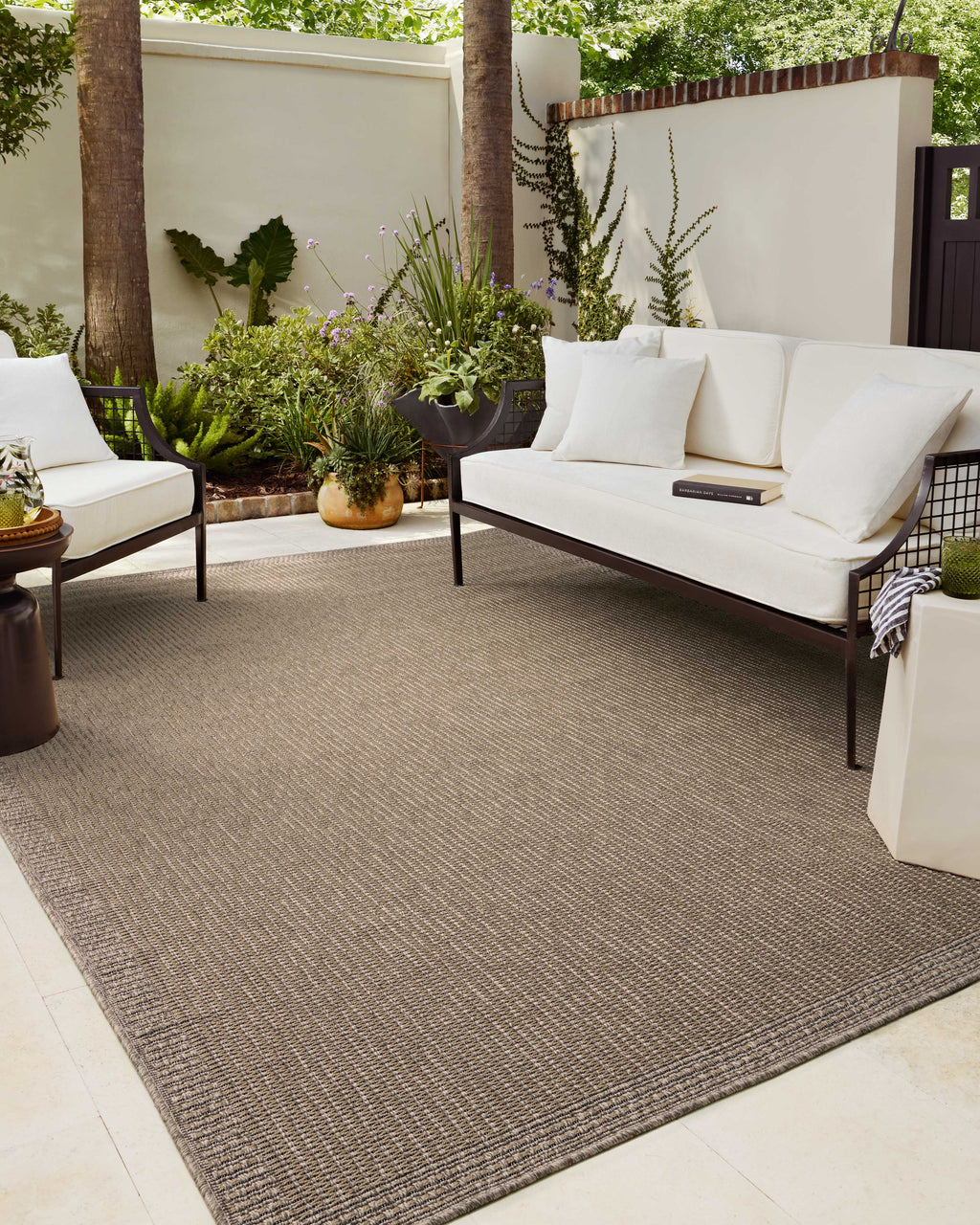 Chris Loves Julia x Loloi Providence Sample Rug