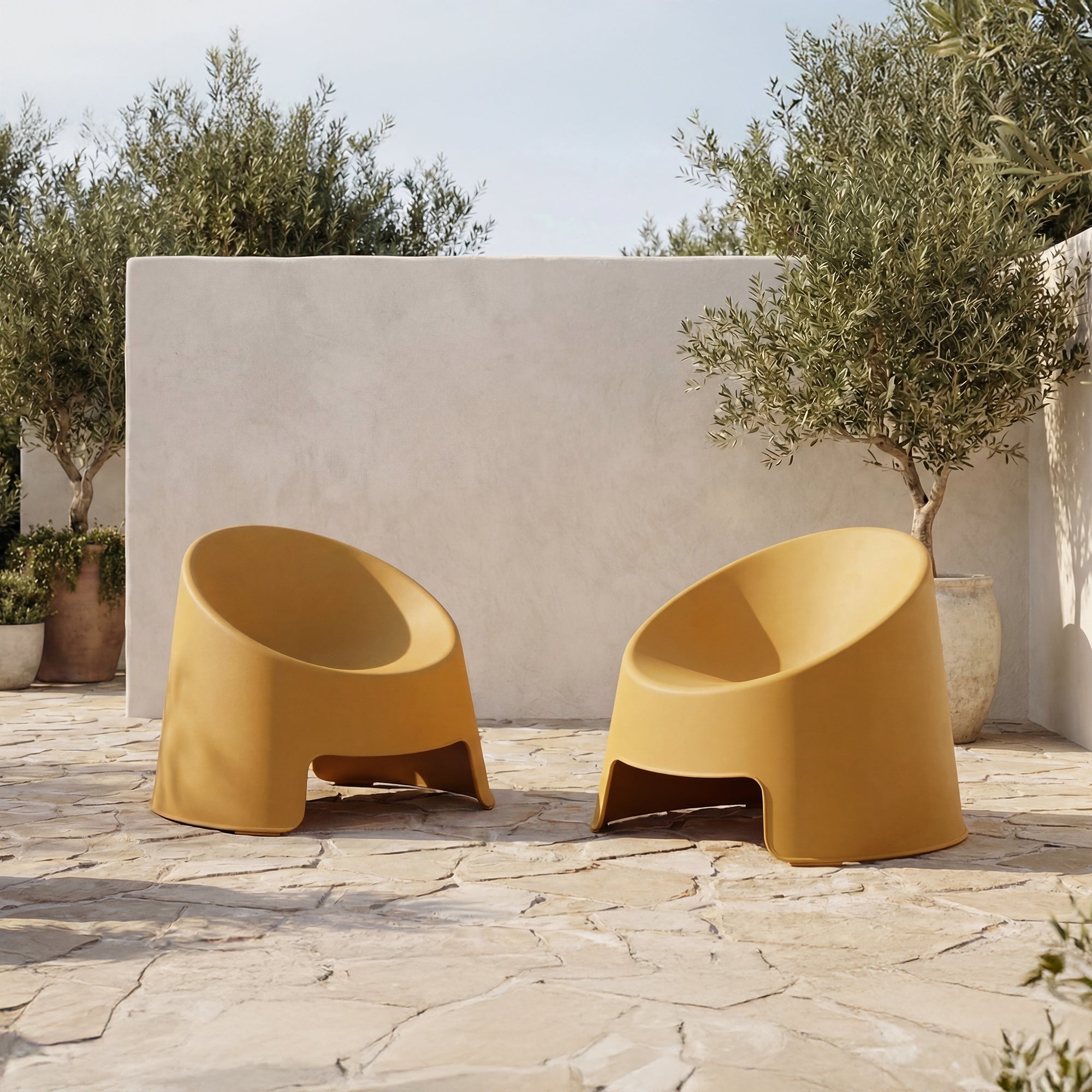 Moe's Home Nolla Outdoor Chair