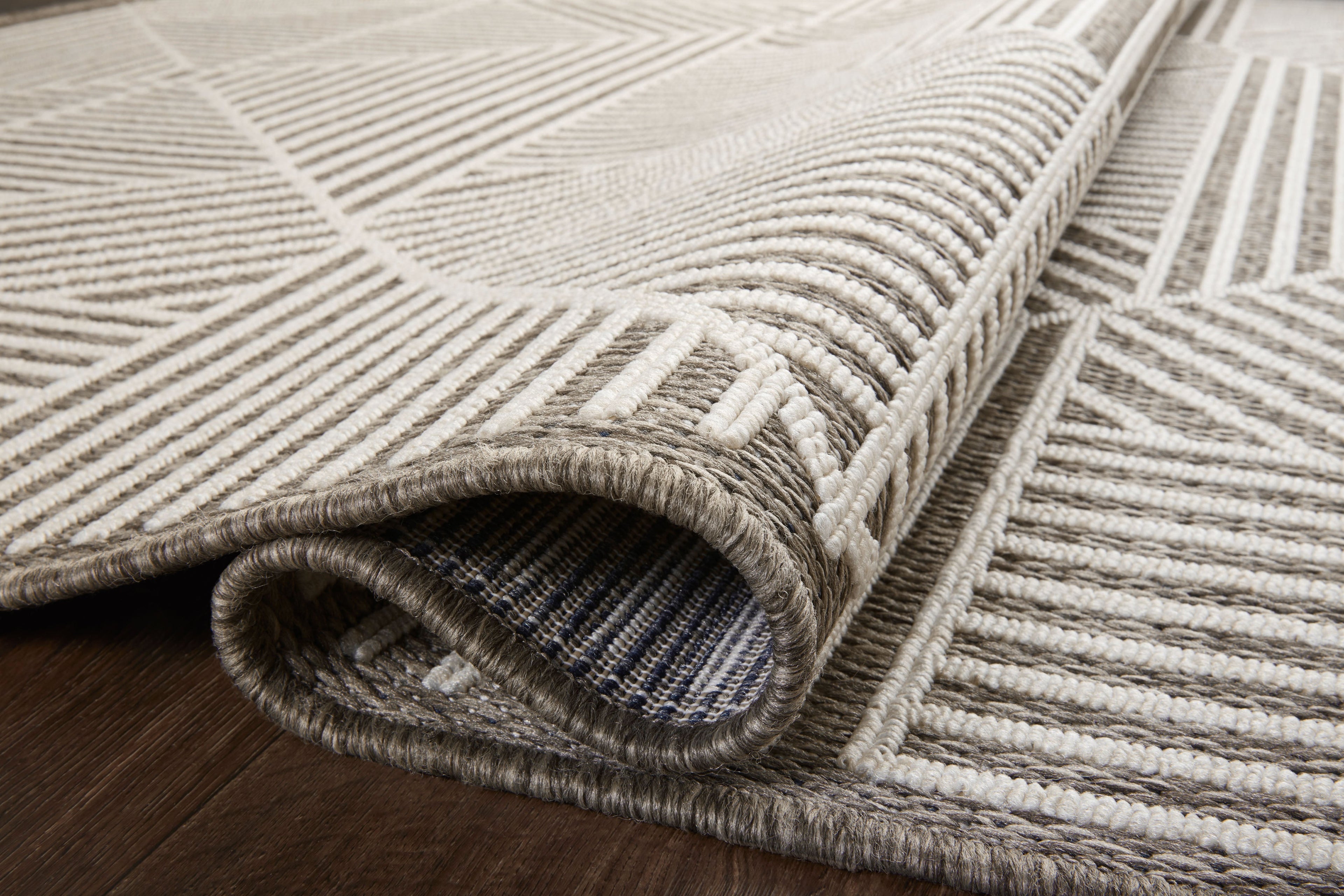 Loloi Rainier Sample Rug (RAI-03)