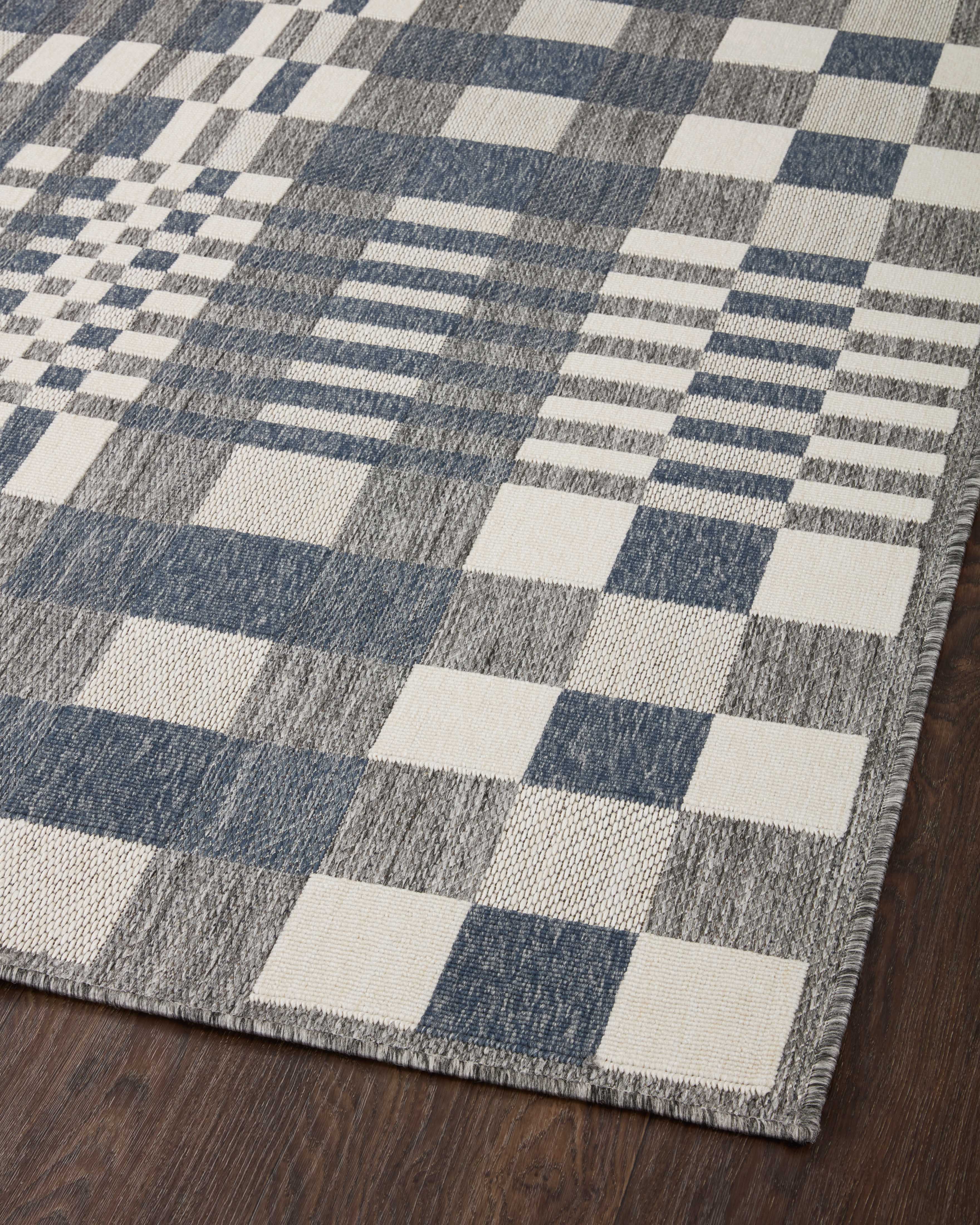Loloi Rainier Area Rug (RAI-04)